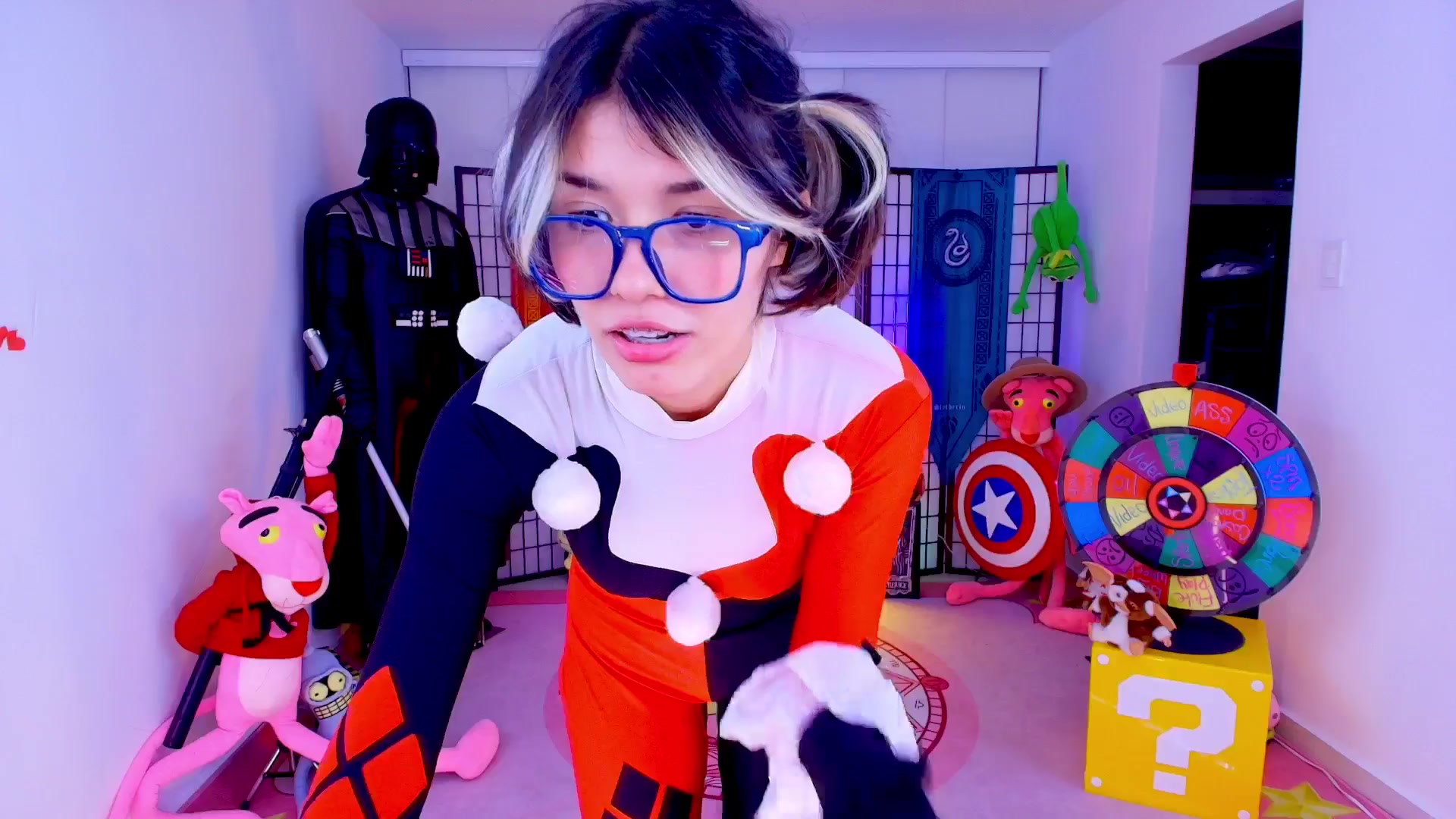 Gallery image thumbnail from Agostinha_Red's myfreecams stream on, 04/29/2026, 01:54 image 18 of 20