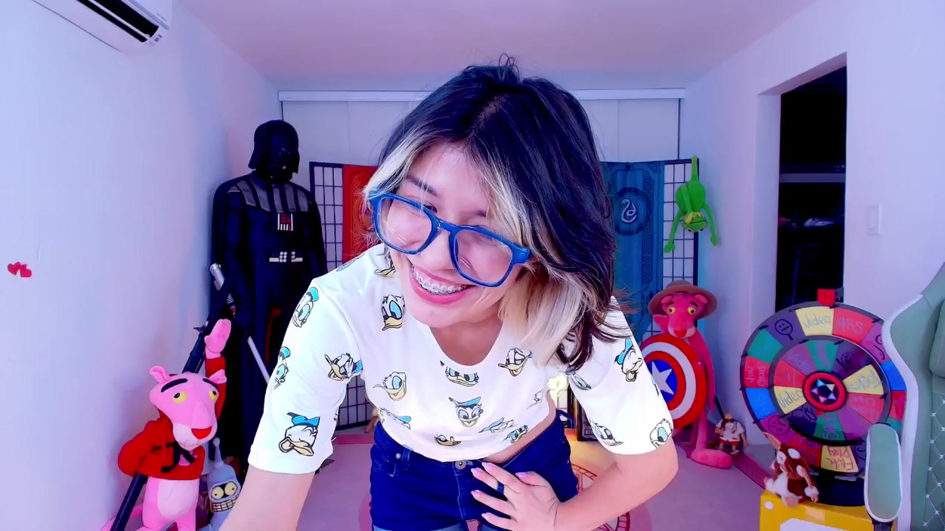 Gallery image thumbnail from Agostinha_Red's myfreecams stream on, 04/30/2026, 02:10 image 4 of 20