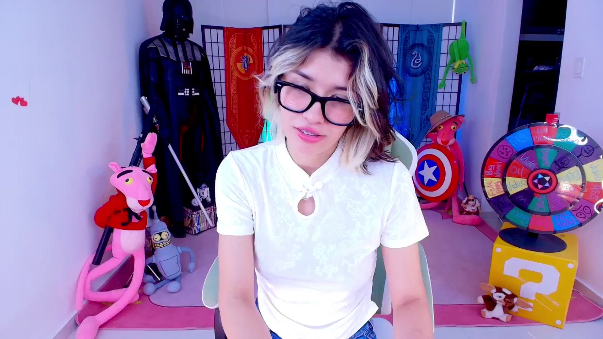Gallery image thumbnail from Agostinha_Red's myfreecams stream on, 05/03/2026, 22:19 image 1 of 20
