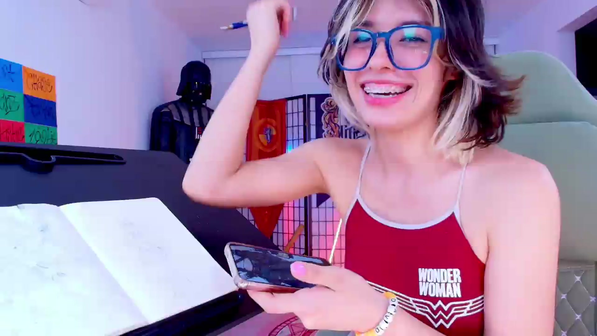 Gallery image thumbnail from Agostinha_Red's myfreecams stream on, 05/12/2026, 09:33 image 9 of 20