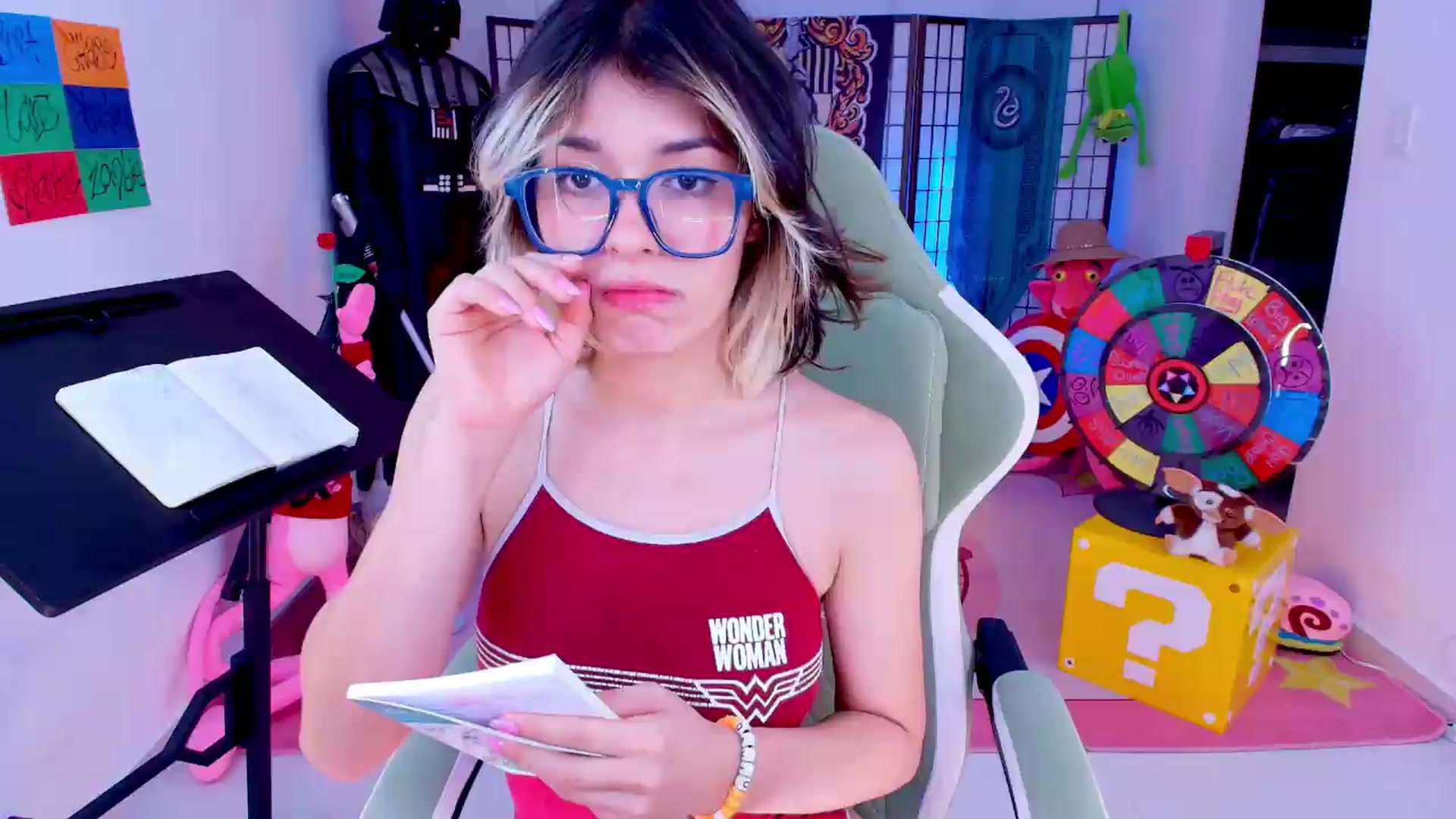 Gallery image thumbnail from Agostinha_Red's myfreecams stream on, 05/12/2026, 09:33 image 15 of 20