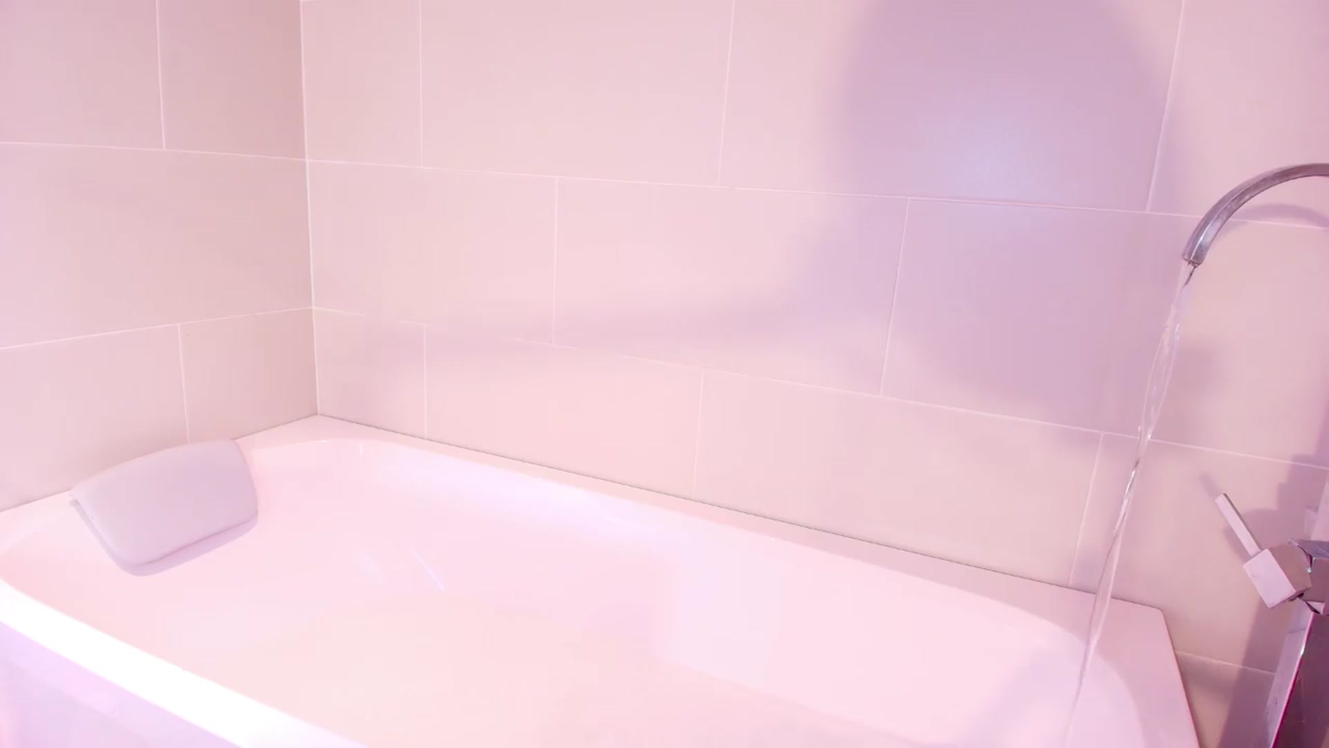 Gallery image thumbnail from Agostinha_Red's myfreecams stream on, 05/13/2026, 07:29 image 11 of 20