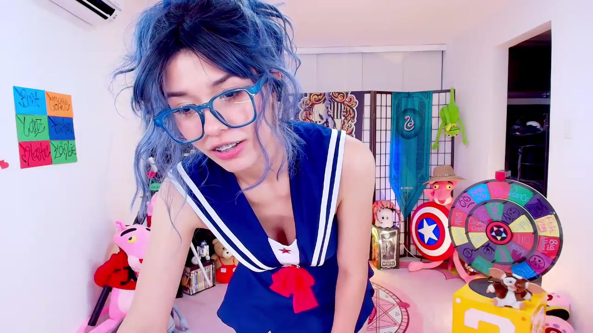 Gallery image thumbnail from Agostinha_Red's myfreecams stream on, 05/16/2026, 03:03 image 6 of 20