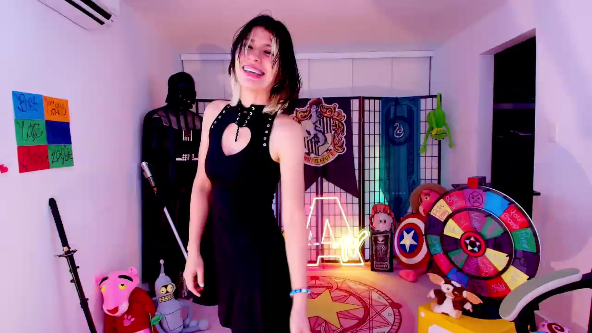 Gallery image thumbnail from Agostinha_Red's myfreecams stream on, 05/29/2026, 04:44 image 11 of 20