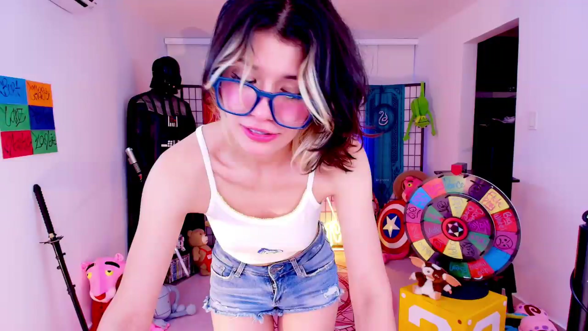 Gallery image thumbnail from Agostinha_Red's myfreecams stream on, 05/31/2026, 10:51 image 16 of 20