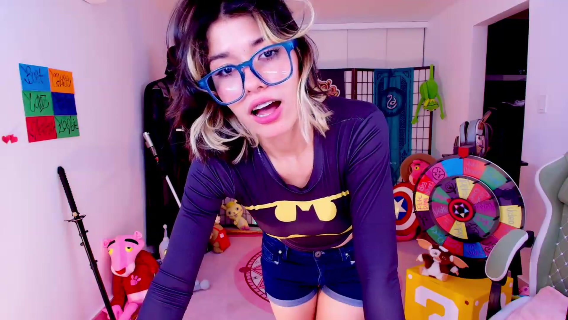 Gallery image thumbnail from Agostinha_Red's myfreecams stream on, 06/02/2026, 04:33 image 13 of 20