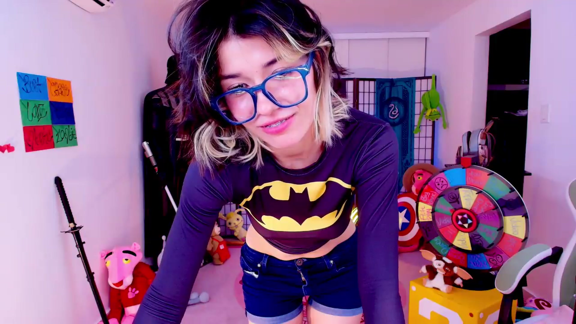 Gallery image thumbnail from Agostinha_Red's myfreecams stream on, 06/02/2026, 04:33 image 16 of 20