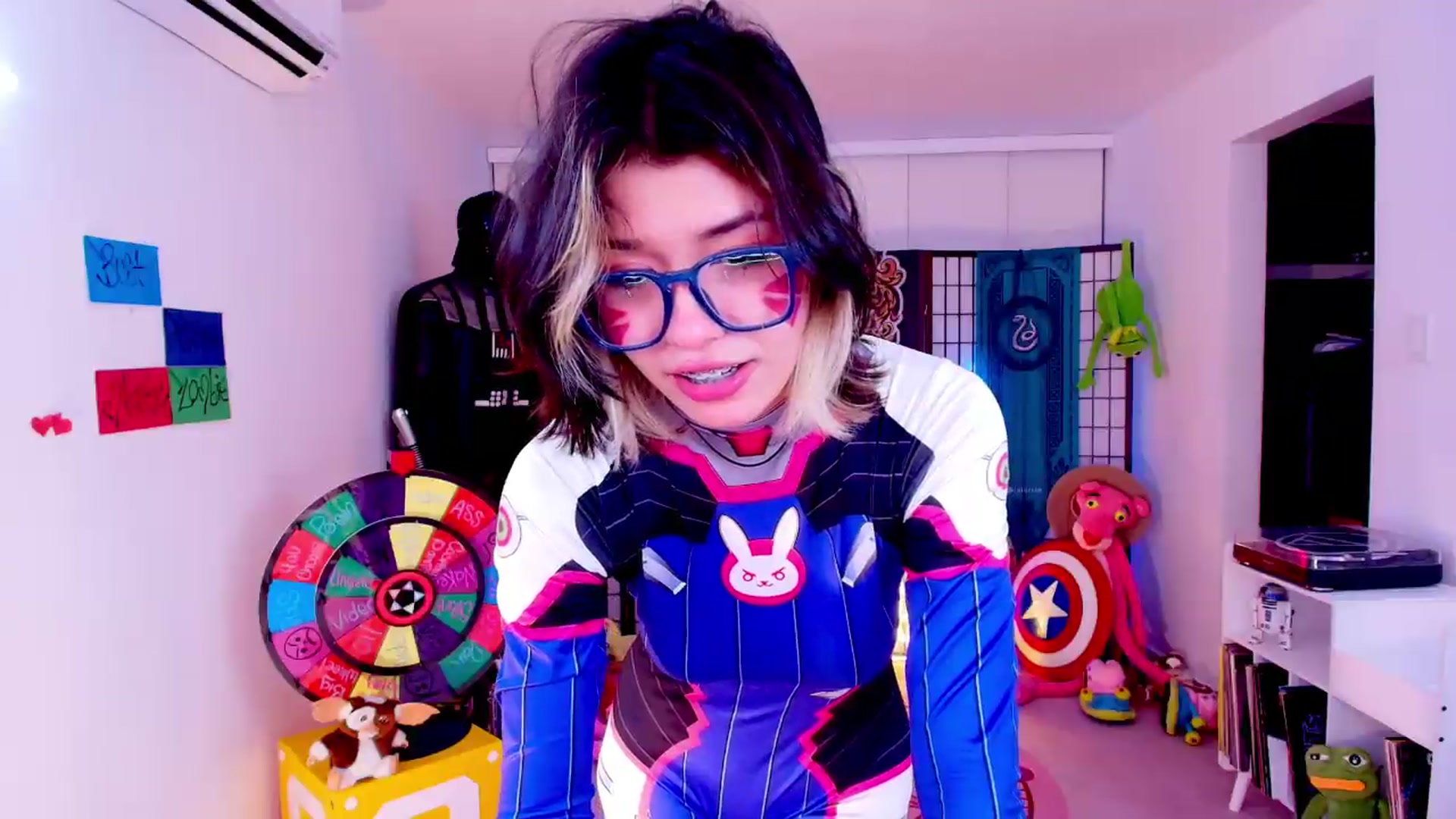 Gallery image thumbnail from Agostinha_Red's myfreecams stream on, 06/07/2026, 02:34 image 12 of 20