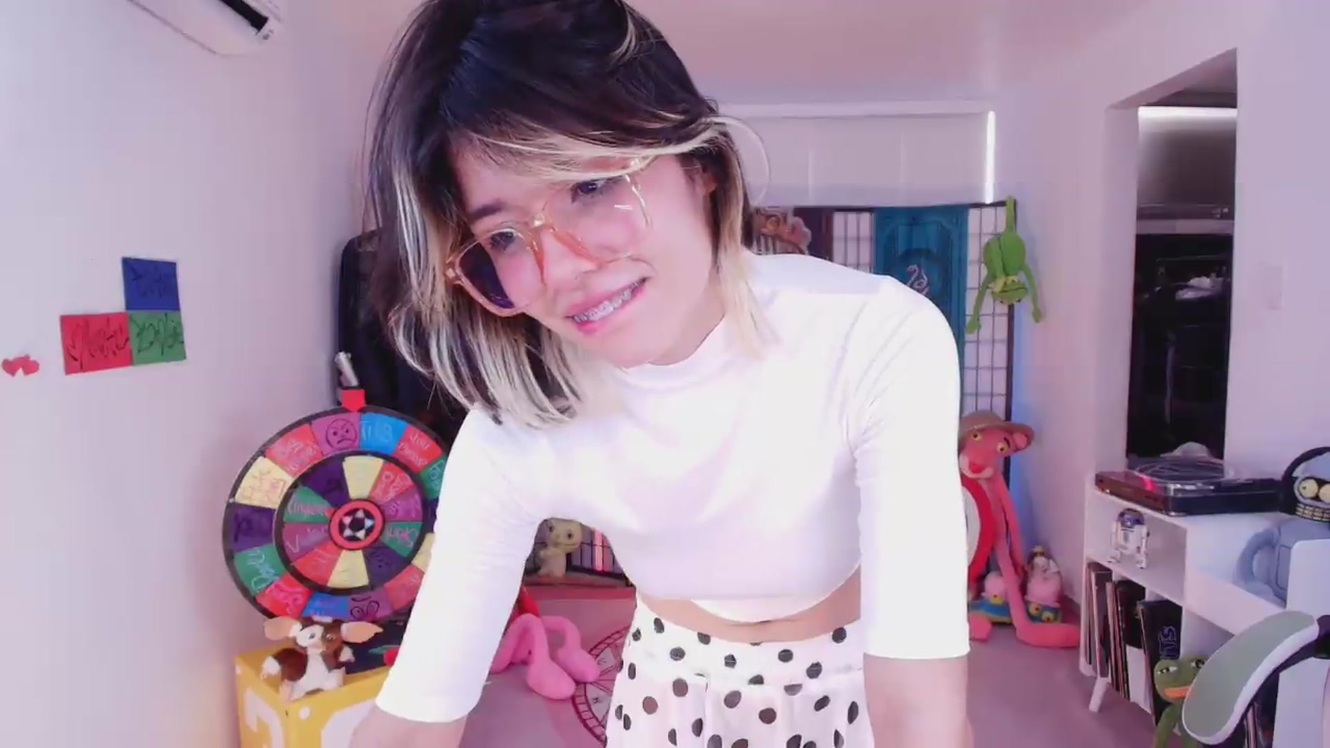 Gallery image thumbnail from Agostinha_Red's myfreecams stream on, 06/10/2026, 11:44 image 20 of 20
