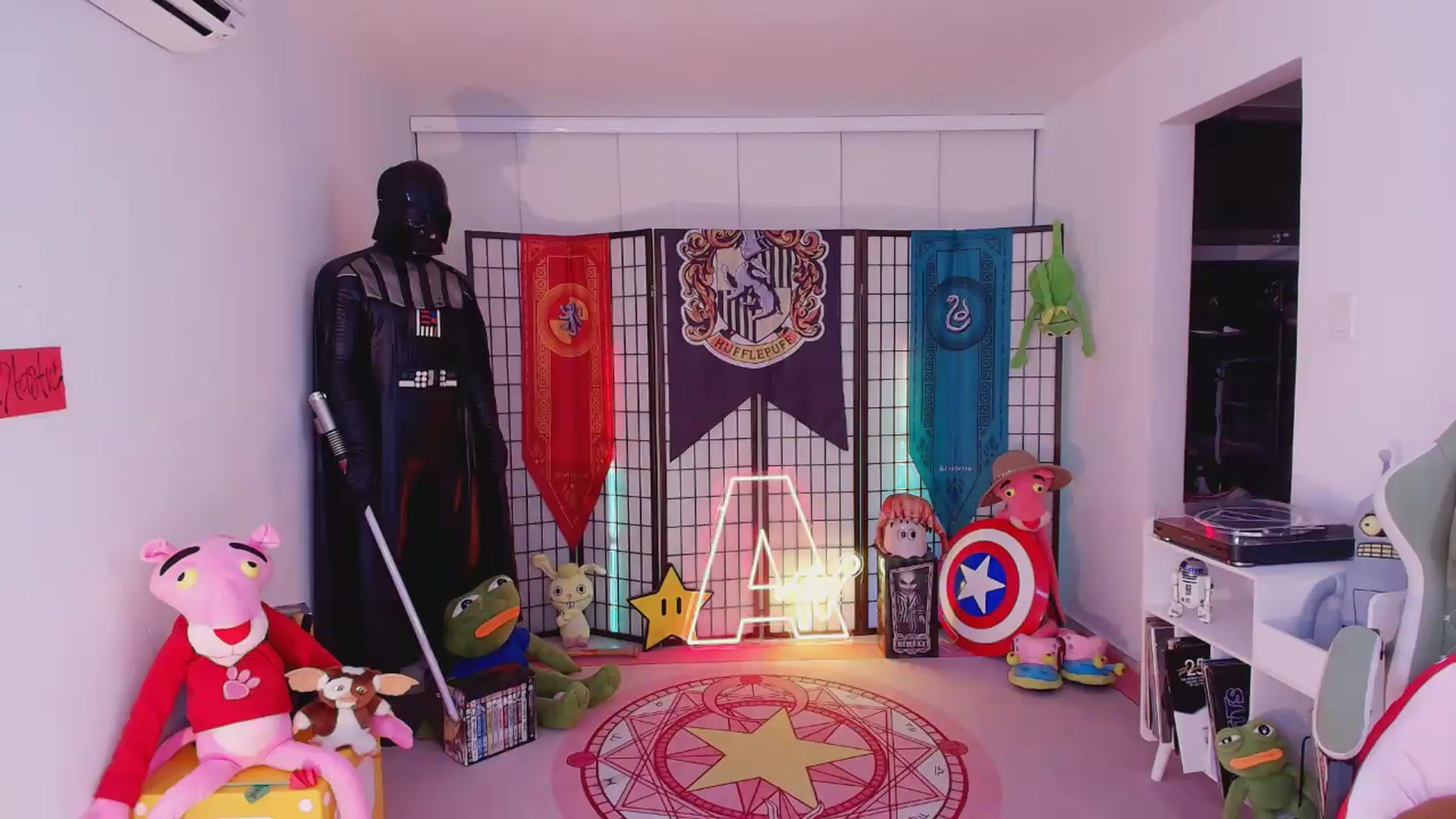 Gallery image thumbnail from Agostinha_Red's myfreecams stream on, 06/25/2026, 05:44 image 5 of 20