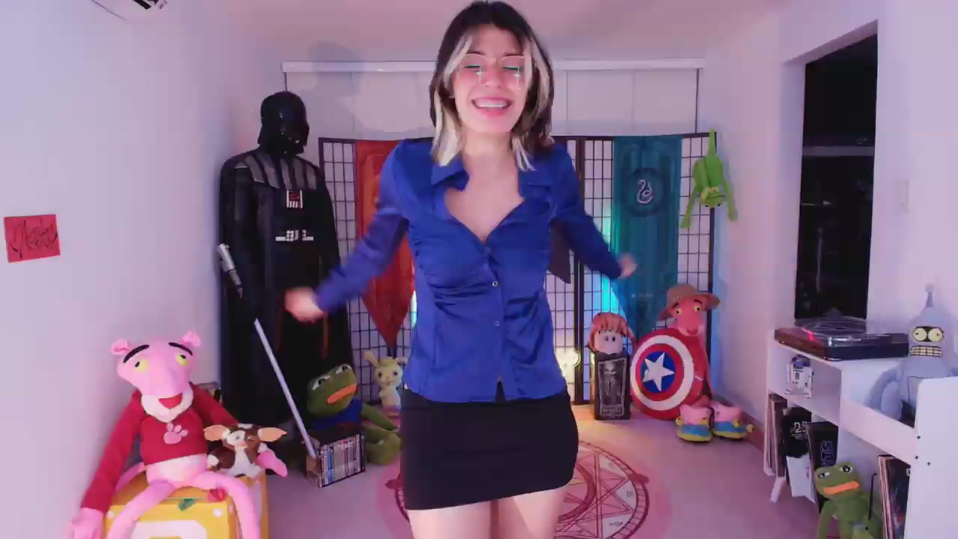 Gallery image thumbnail from Agostinha_Red's myfreecams stream on, 06/26/2026, 03:55 image 1 of 20