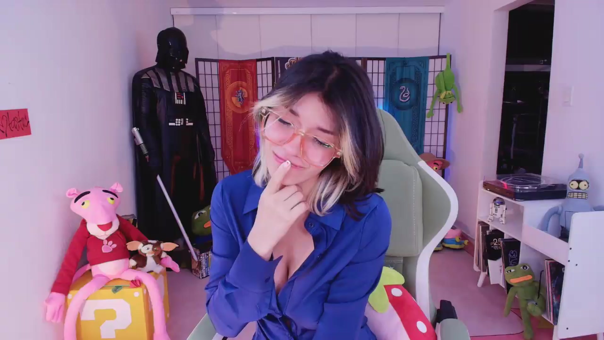 Gallery image thumbnail from Agostinha_Red's myfreecams stream on, 06/26/2026, 05:35 image 9 of 20