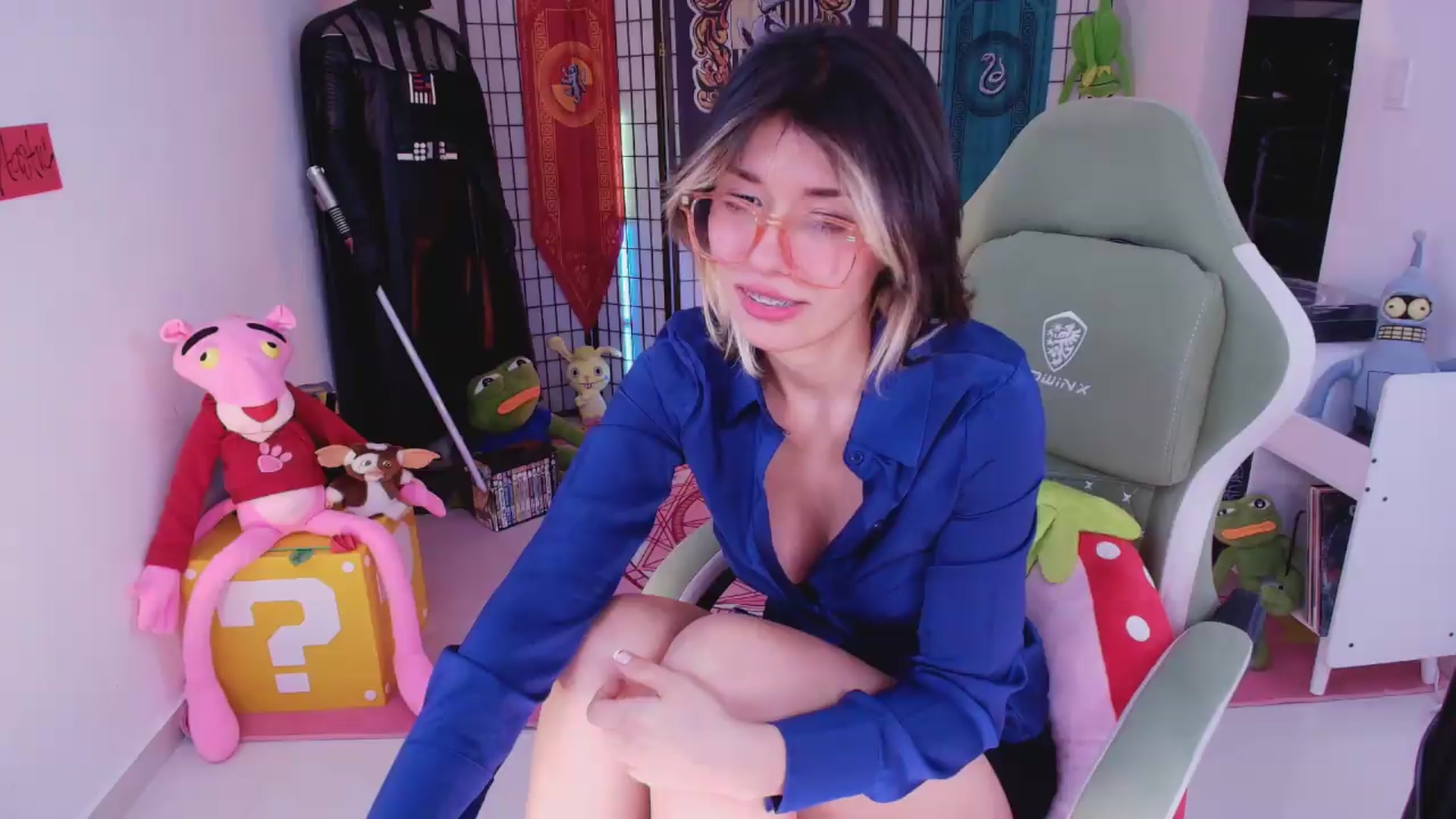 Gallery image thumbnail from Agostinha_Red's myfreecams stream on, 06/26/2026, 07:36 image 11 of 20