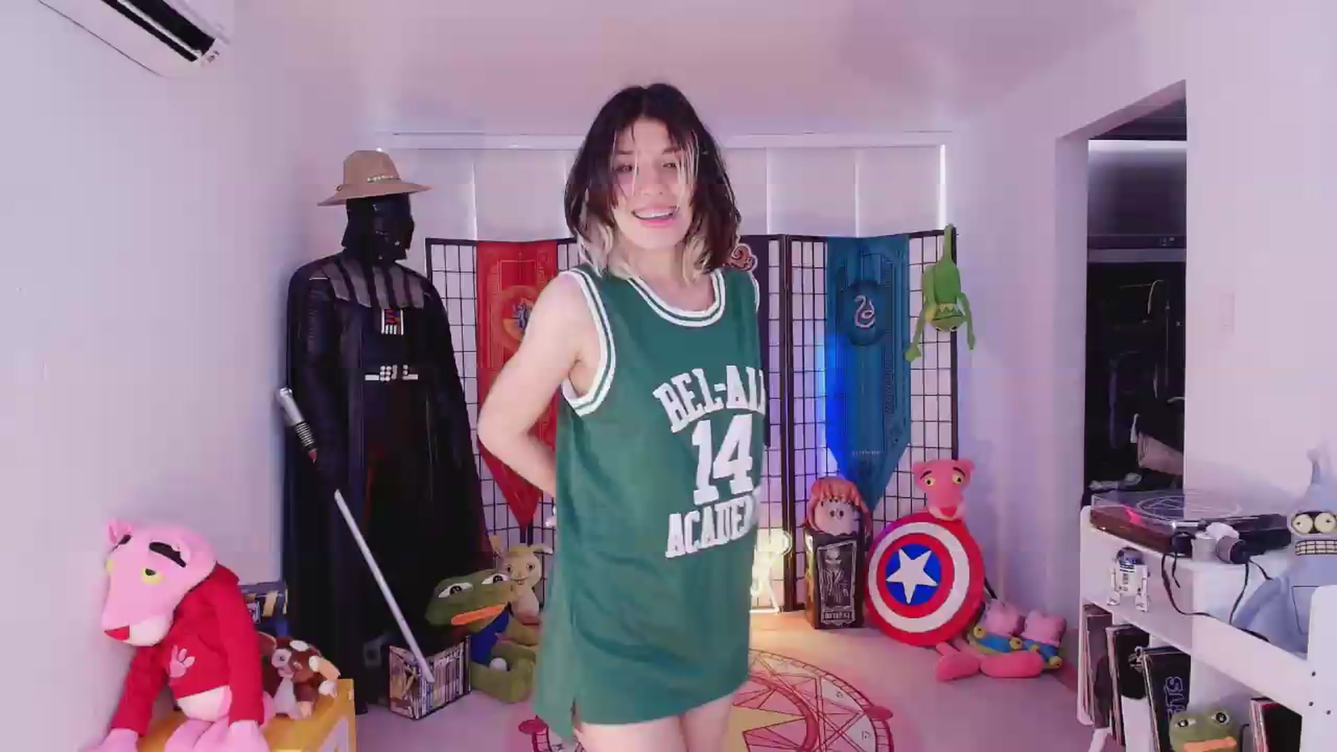 Gallery image thumbnail from Agostinha_Red's myfreecams stream on, 07/01/2026, 14:04 image 5 of 20