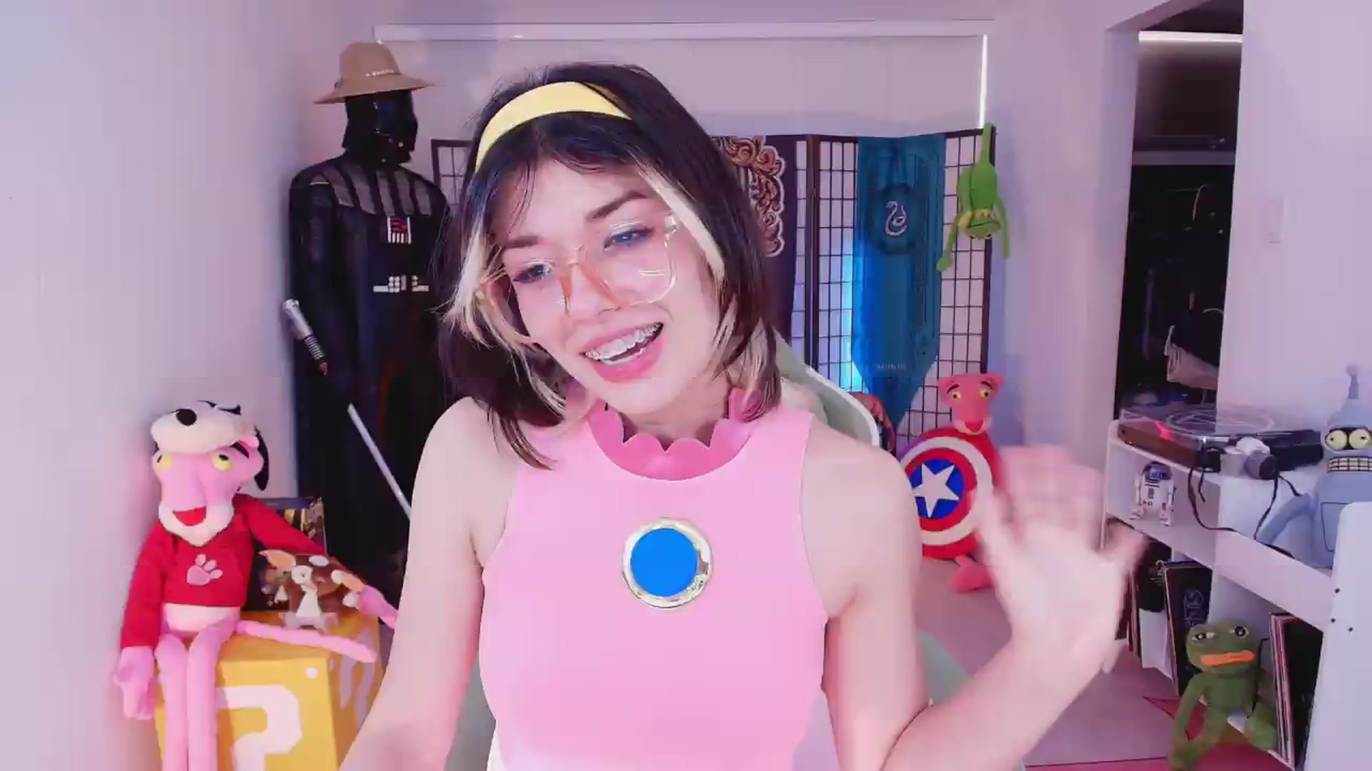 Gallery image thumbnail from Agostinha_Red's myfreecams stream on, 07/02/2026, 11:45 image 3 of 20