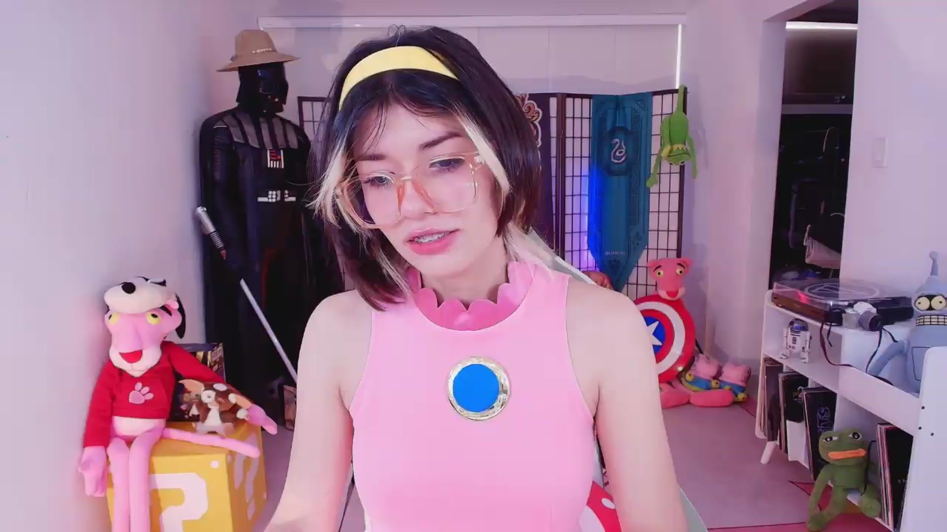 Gallery image thumbnail from Agostinha_Red's myfreecams stream on, 07/02/2026, 11:45 image 1 of 20
