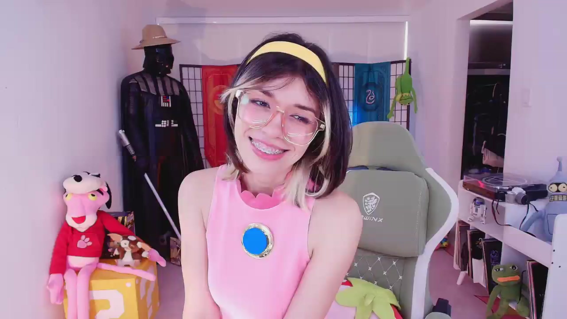 Gallery image thumbnail from Agostinha_Red's myfreecams stream on, 07/02/2026, 11:45 image 20 of 20