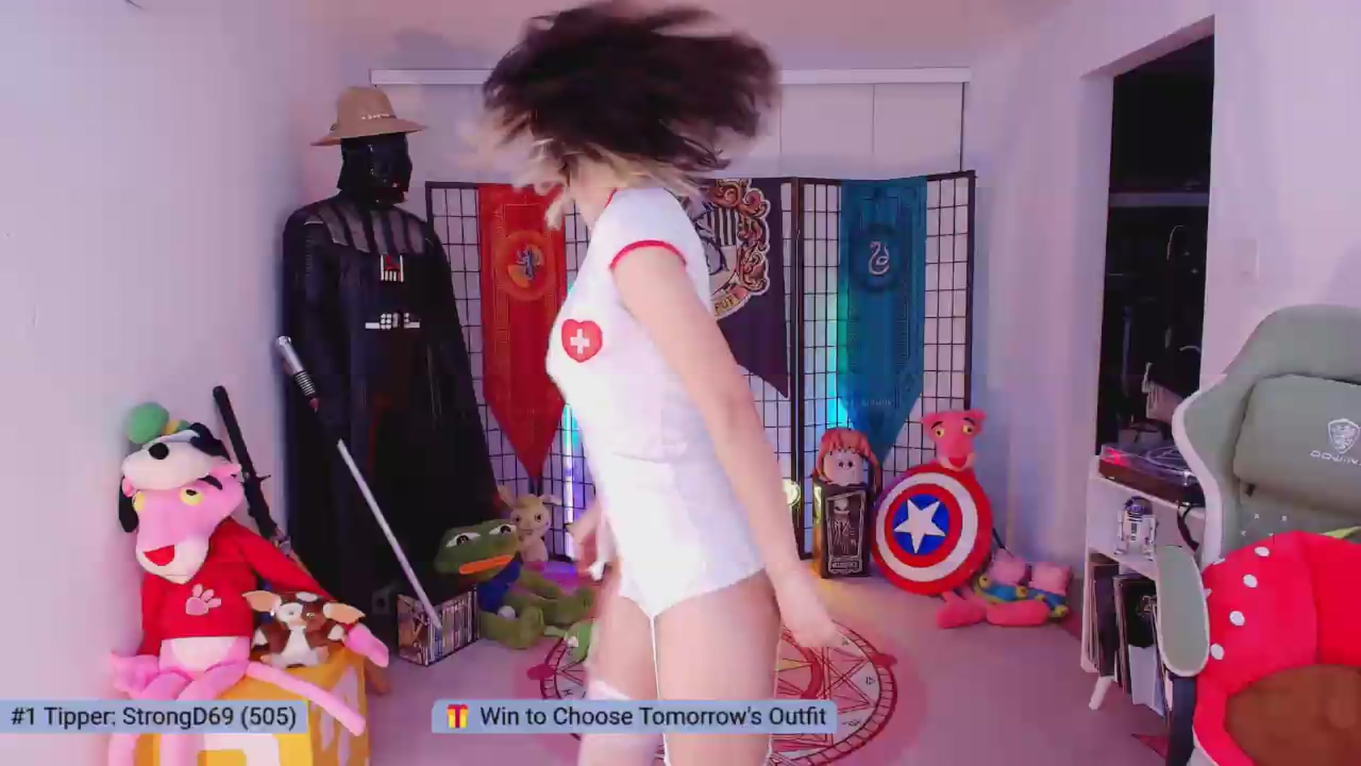 Gallery image thumbnail from Agostinha_Red's myfreecams stream on, 07/03/2026, 03:03 image 19 of 20