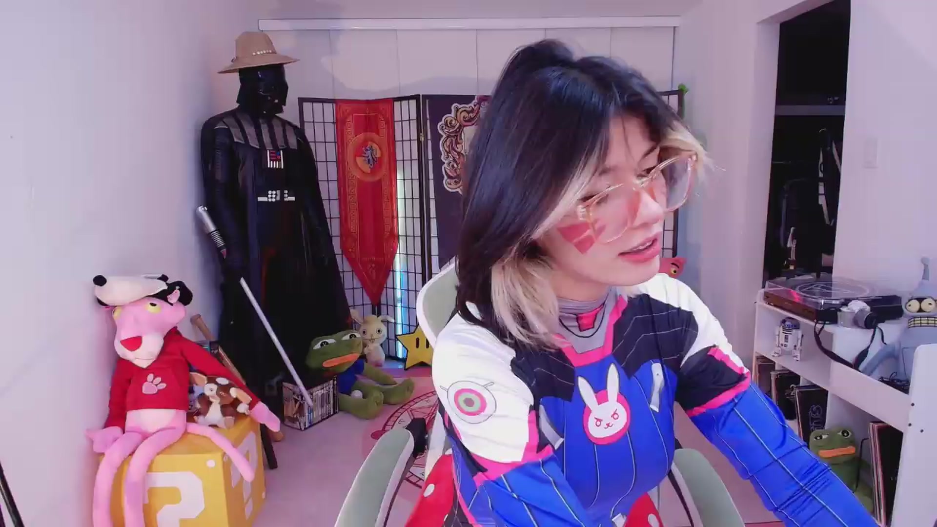 Gallery image thumbnail from Agostinha_Red's myfreecams stream on, 07/04/2026, 11:31 image 1 of 20