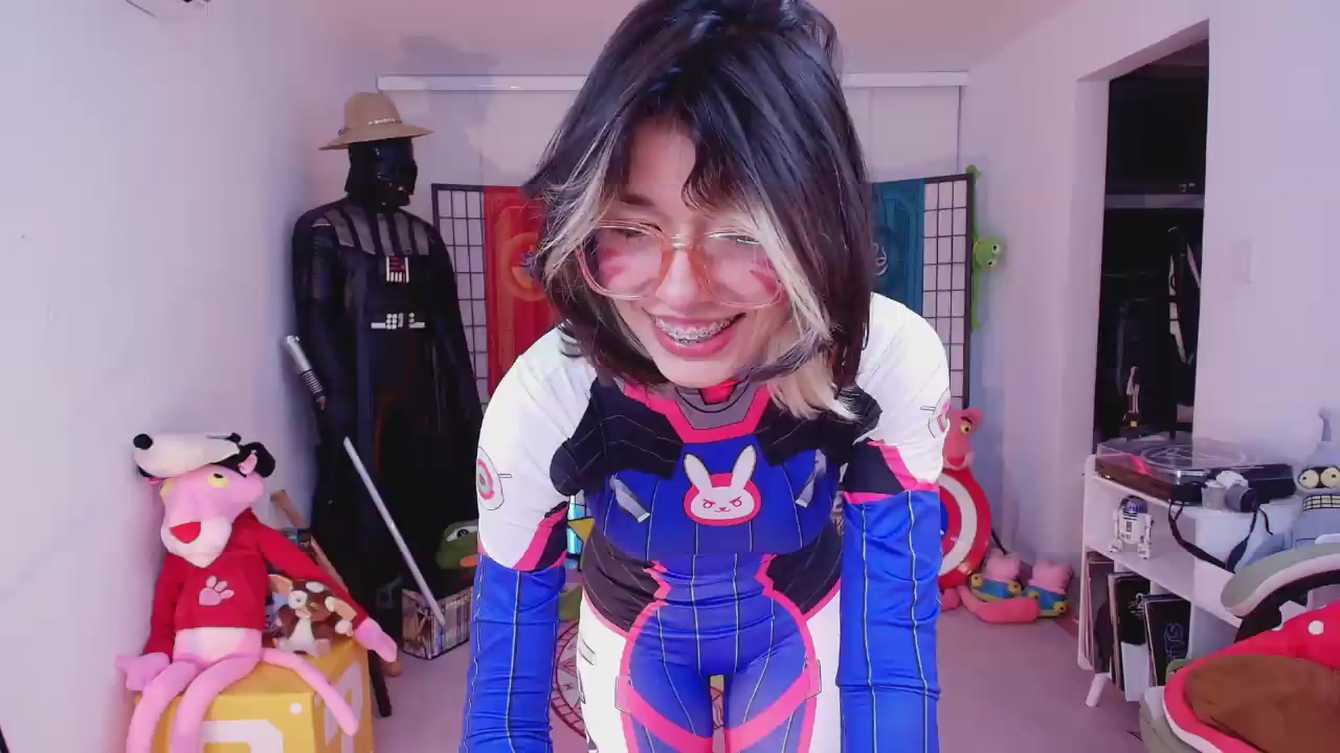 Gallery image thumbnail from Agostinha_Red's myfreecams stream on, 07/04/2026, 11:31 image 5 of 20