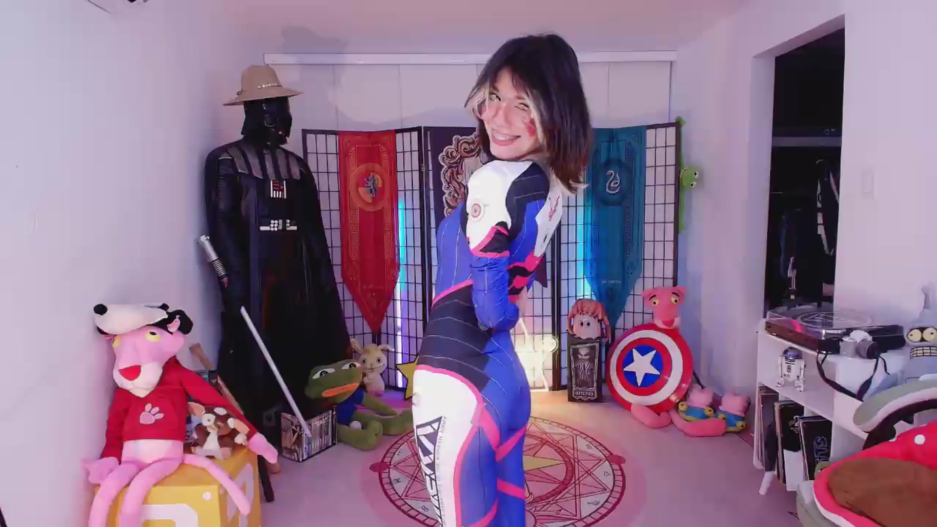 Gallery image thumbnail from Agostinha_Red's myfreecams stream on, 07/04/2026, 11:31 image 6 of 20