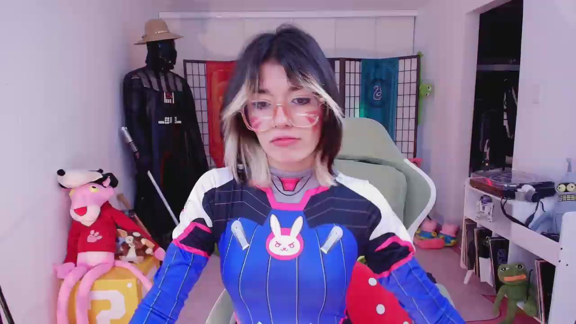 Gallery image thumbnail from Agostinha_Red's myfreecams stream on, 07/04/2026, 11:31 image 3 of 20
