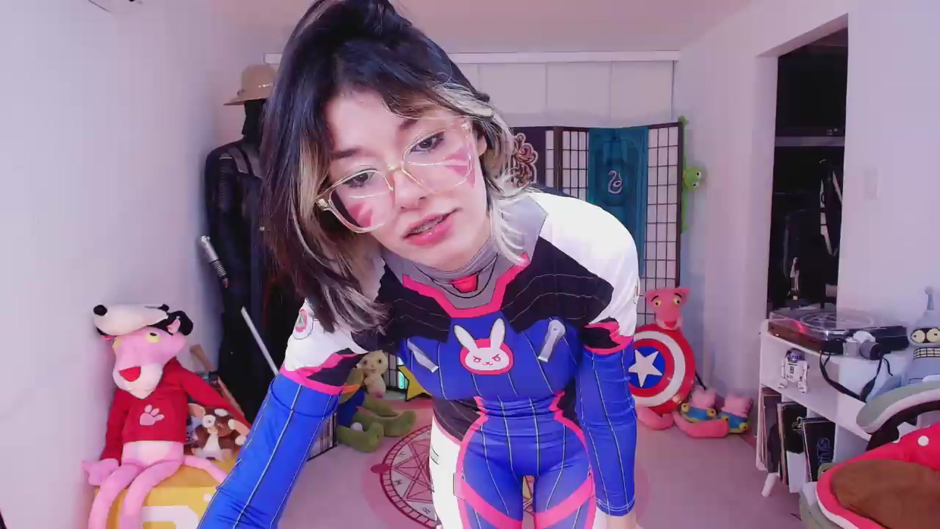 Gallery image thumbnail from Agostinha_Red's myfreecams stream on, 07/04/2026, 11:31 image 8 of 20