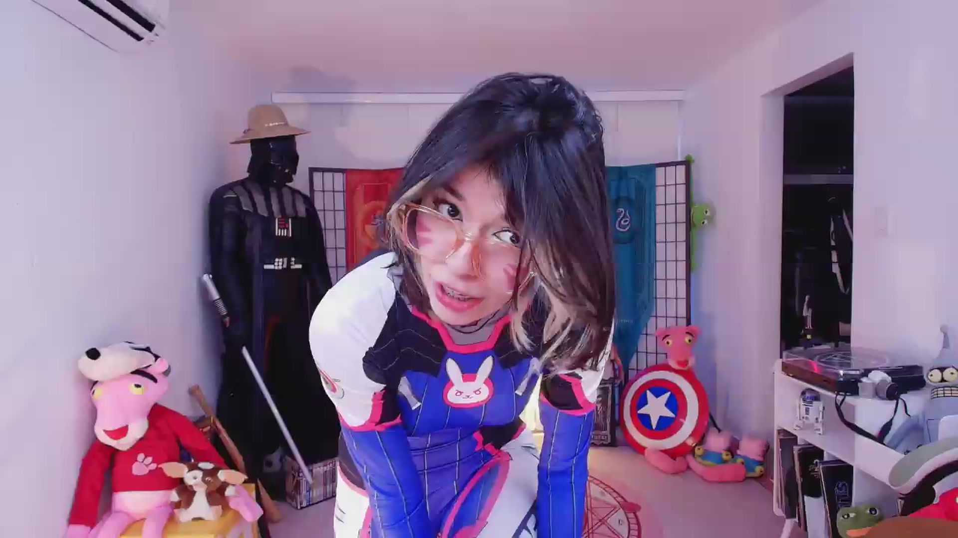 Gallery image thumbnail from Agostinha_Red's myfreecams stream on, 07/04/2026, 14:25 image 1 of 20