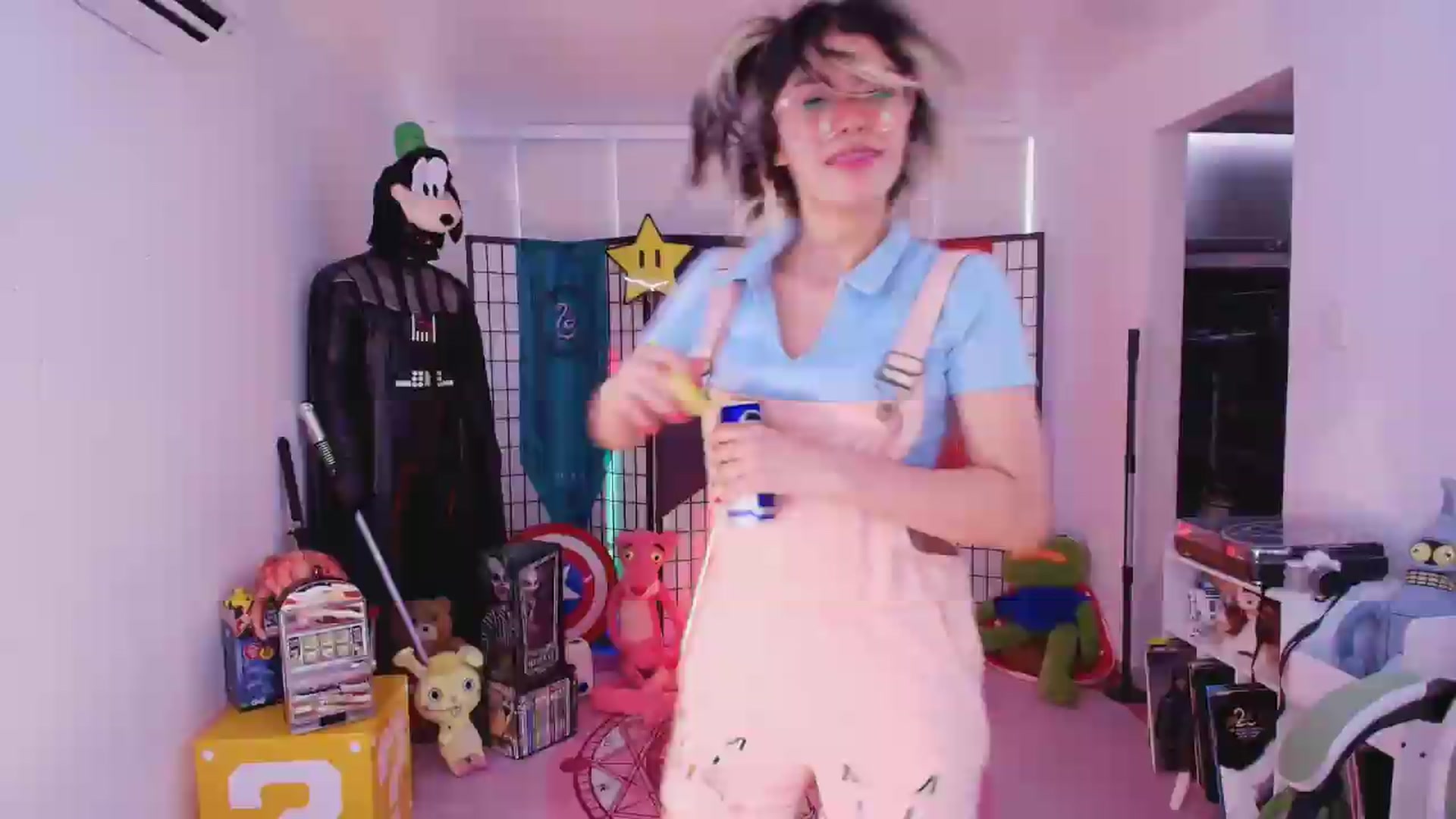 Gallery image thumbnail from Agostinha_Red's myfreecams stream on, 07/11/2026, 18:39 image 7 of 20