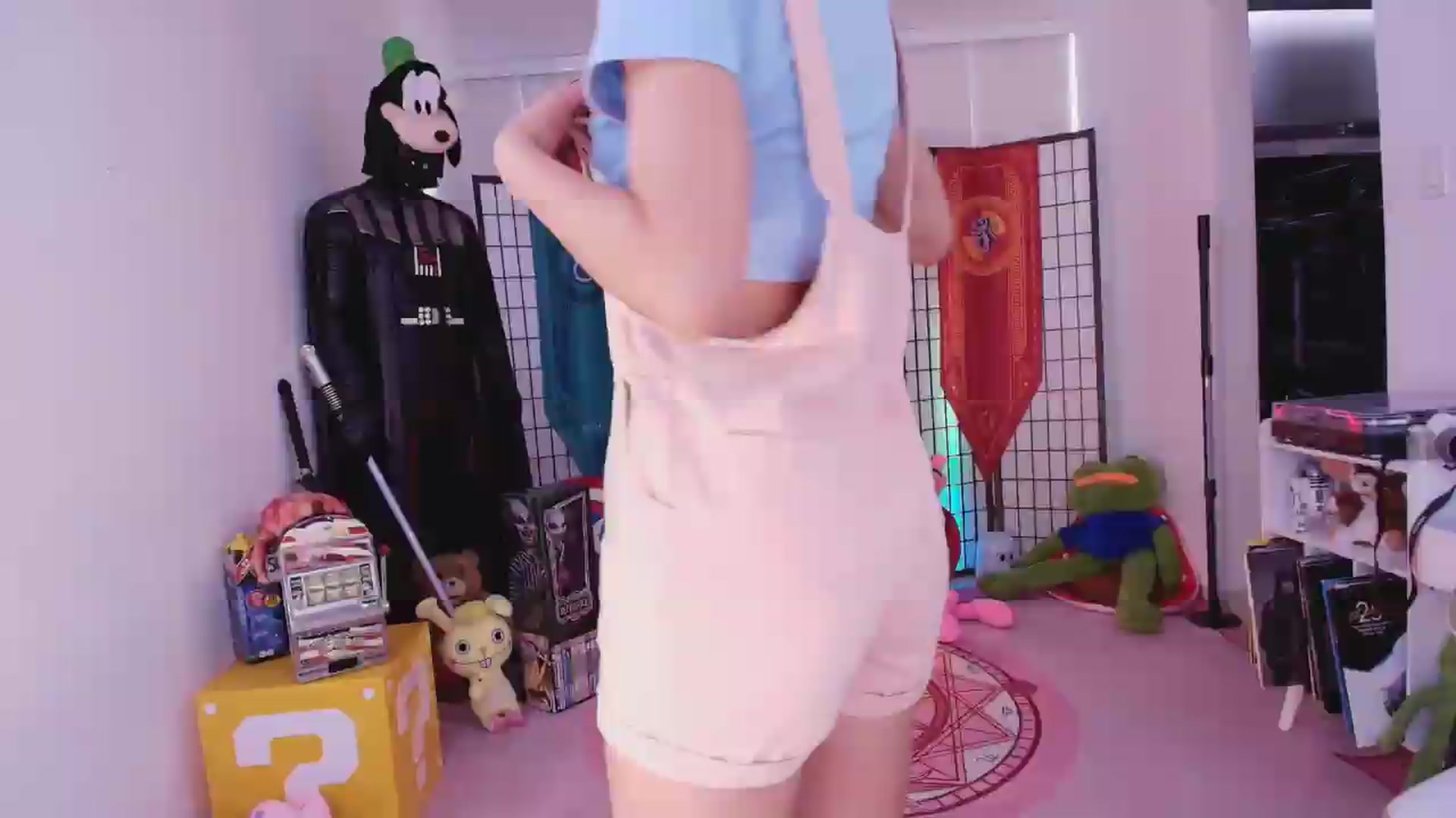 Gallery image thumbnail from Agostinha_Red's myfreecams stream on, 07/11/2026, 18:39 image 2 of 20