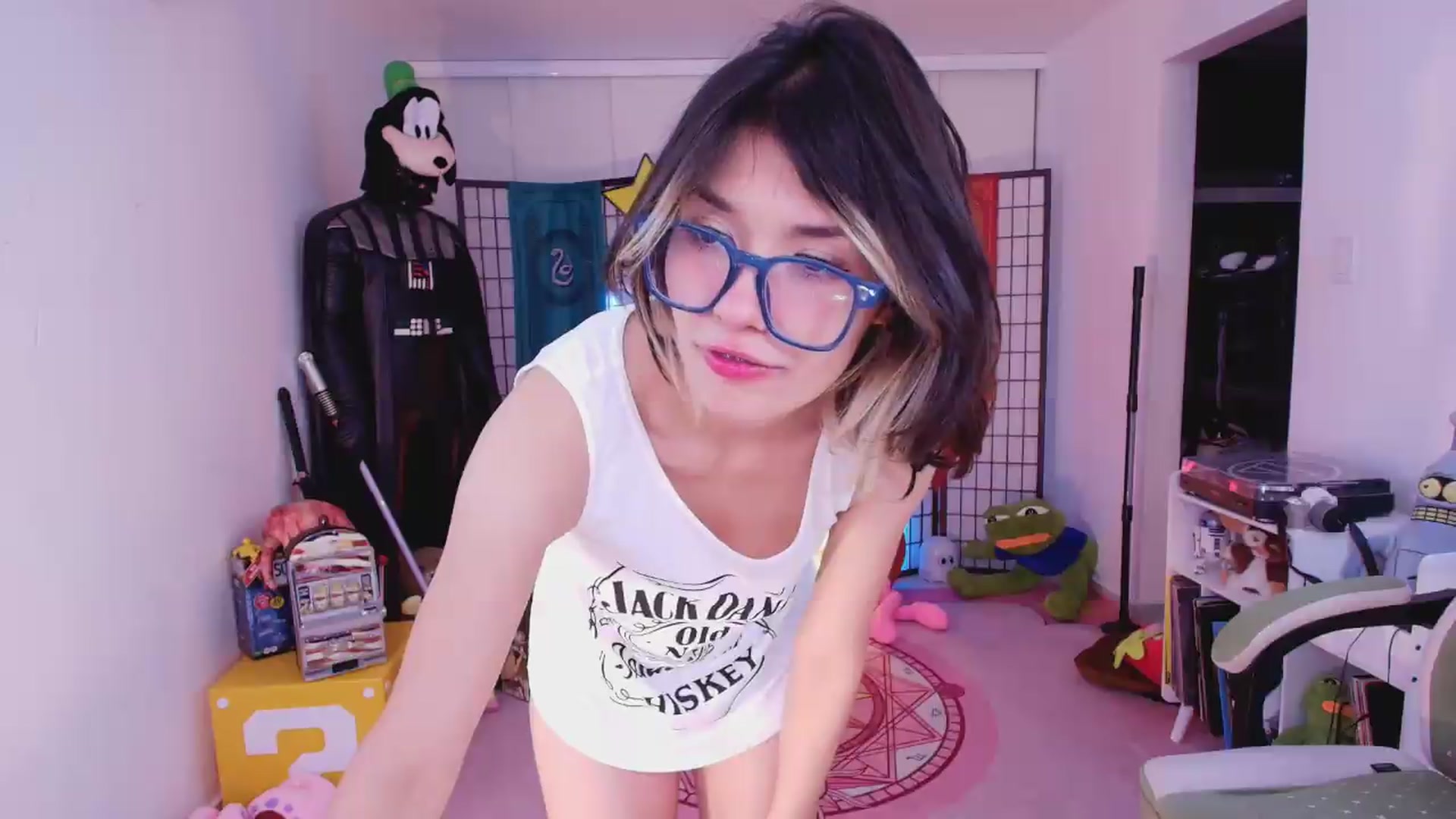 Gallery image thumbnail from Agostinha_Red's myfreecams stream on, 07/20/2026, 01:05 image 20 of 20