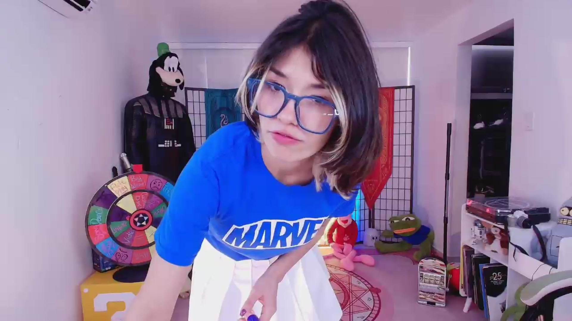 Gallery image thumbnail from Agostinha_Red's myfreecams stream on, 07/20/2026, 15:49 image 13 of 20