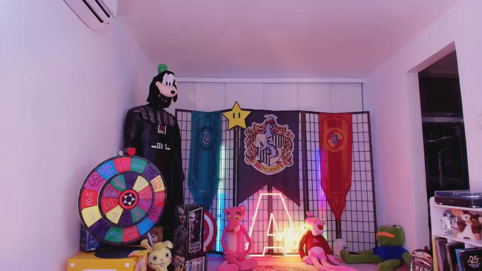 Gallery image thumbnail from Agostinha_Red's myfreecams stream on, 07/30/2026, 02:33 image 6 of 20