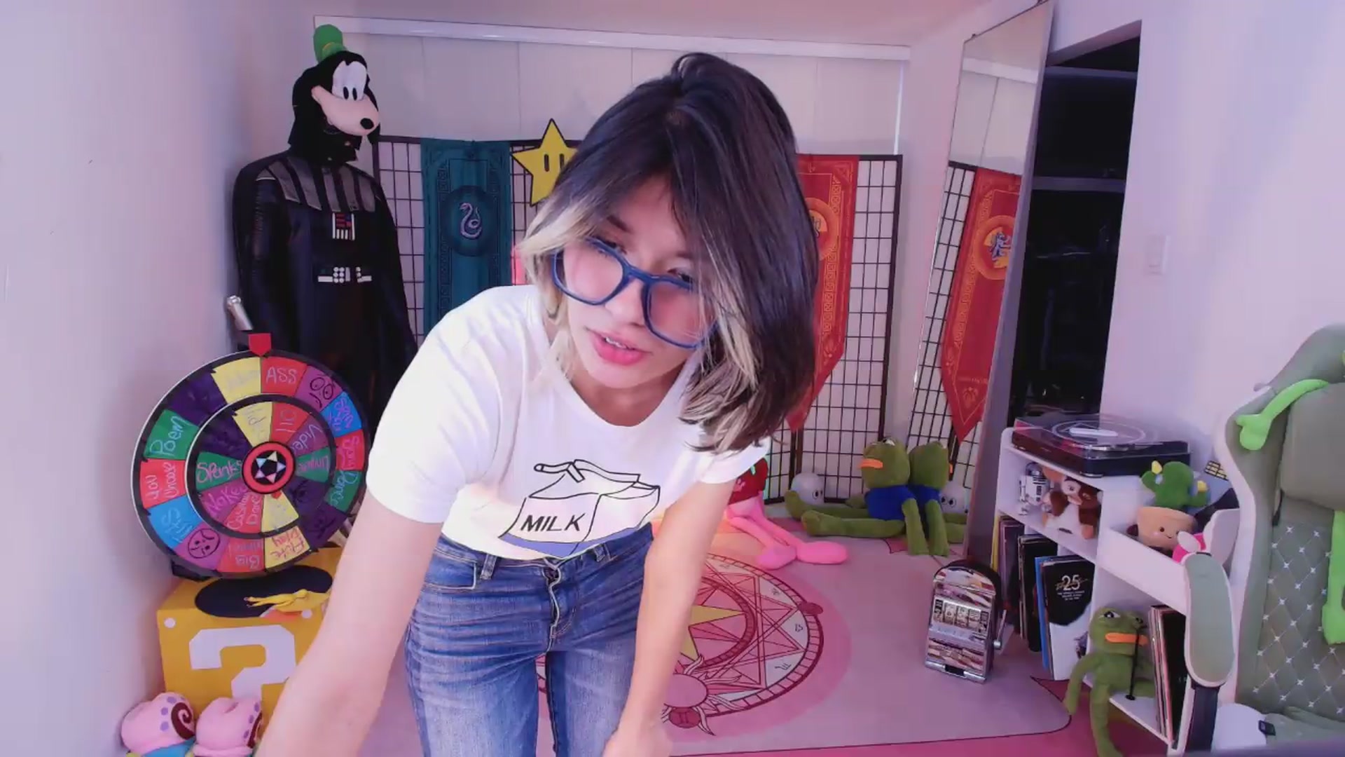 Gallery image thumbnail from Agostinha_Red's myfreecams stream on, 08/09/2026, 02:34 image 3 of 20