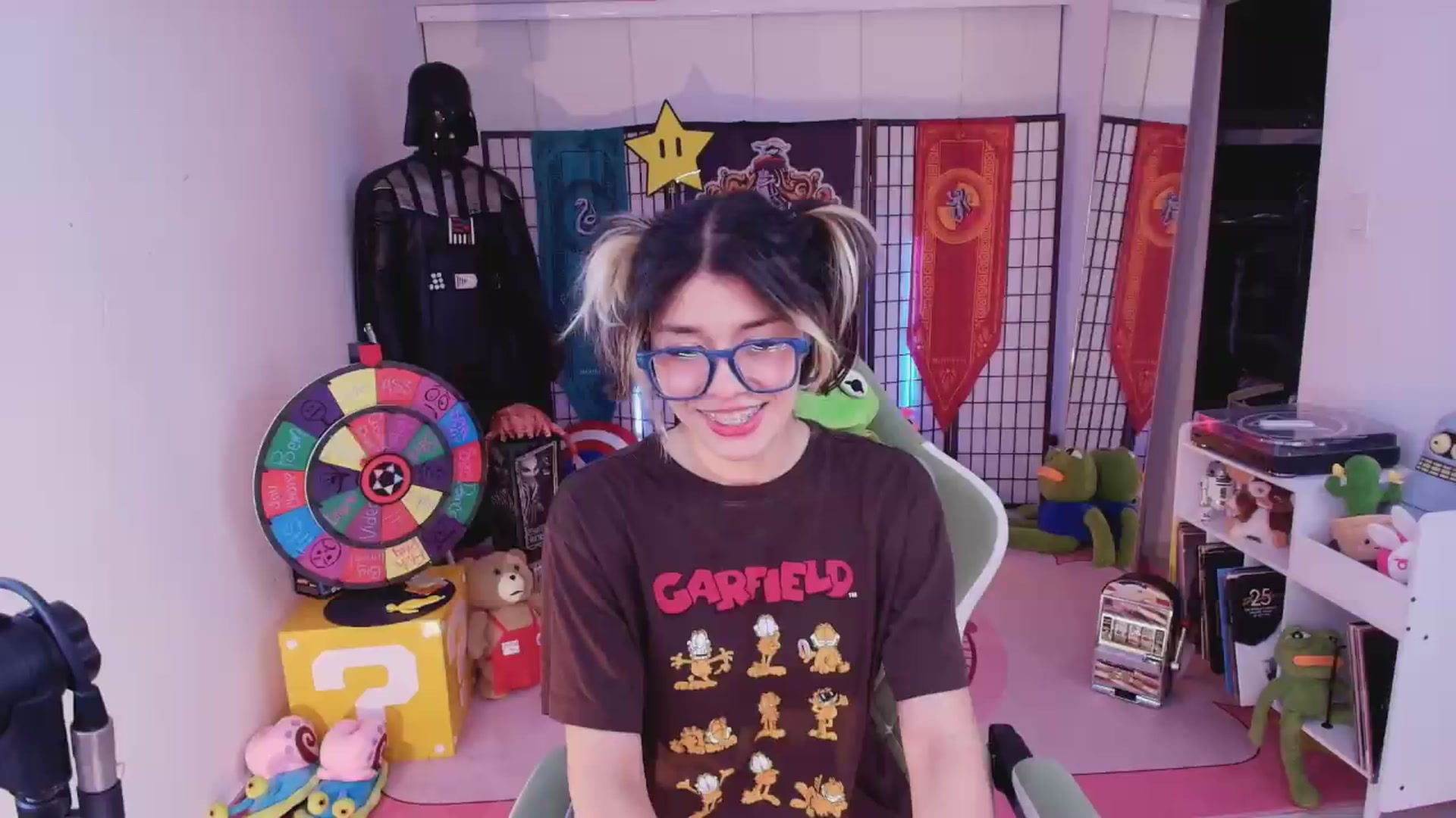 Gallery image thumbnail from Agostinha_Red's myfreecams stream on, 08/13/2026, 01:13 image 4 of 20
