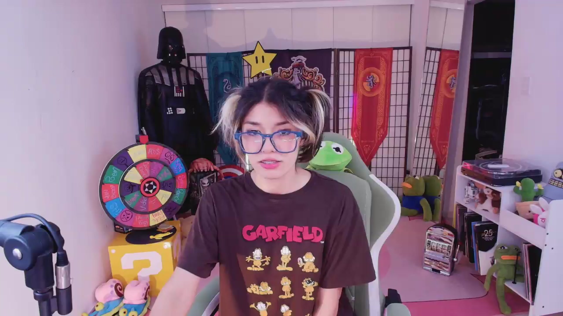 Gallery image thumbnail from Agostinha_Red's myfreecams stream on, 08/13/2026, 01:13 image 7 of 20