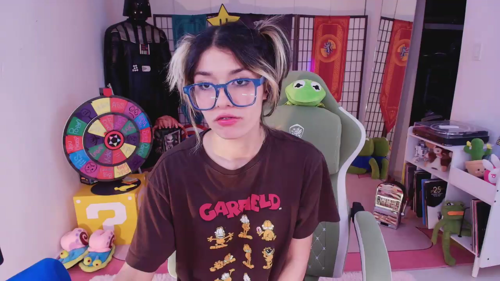 Gallery image thumbnail from Agostinha_Red's myfreecams stream on, 08/13/2026, 02:30 image 4 of 20