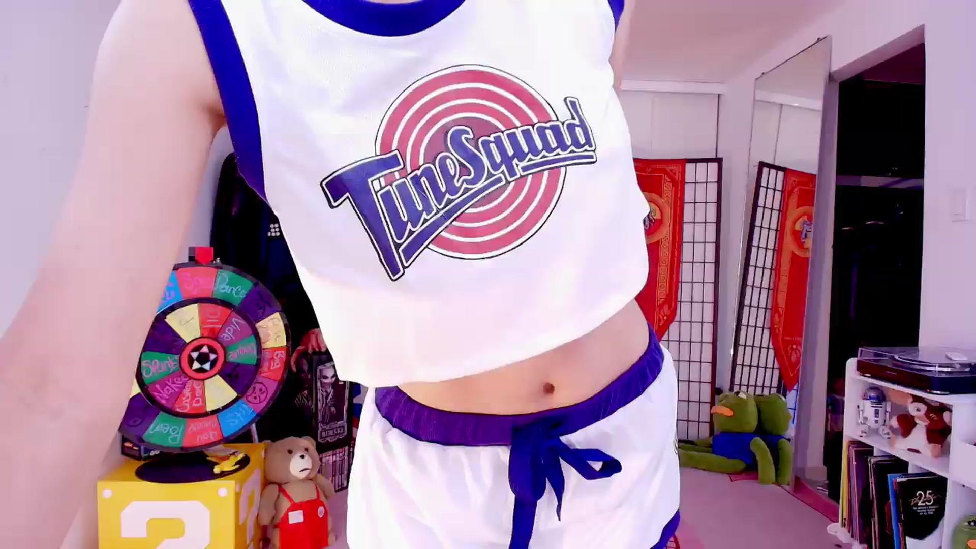 Gallery image thumbnail from Agostinha_Red's myfreecams stream on, 08/17/2026, 01:31 image 7 of 20