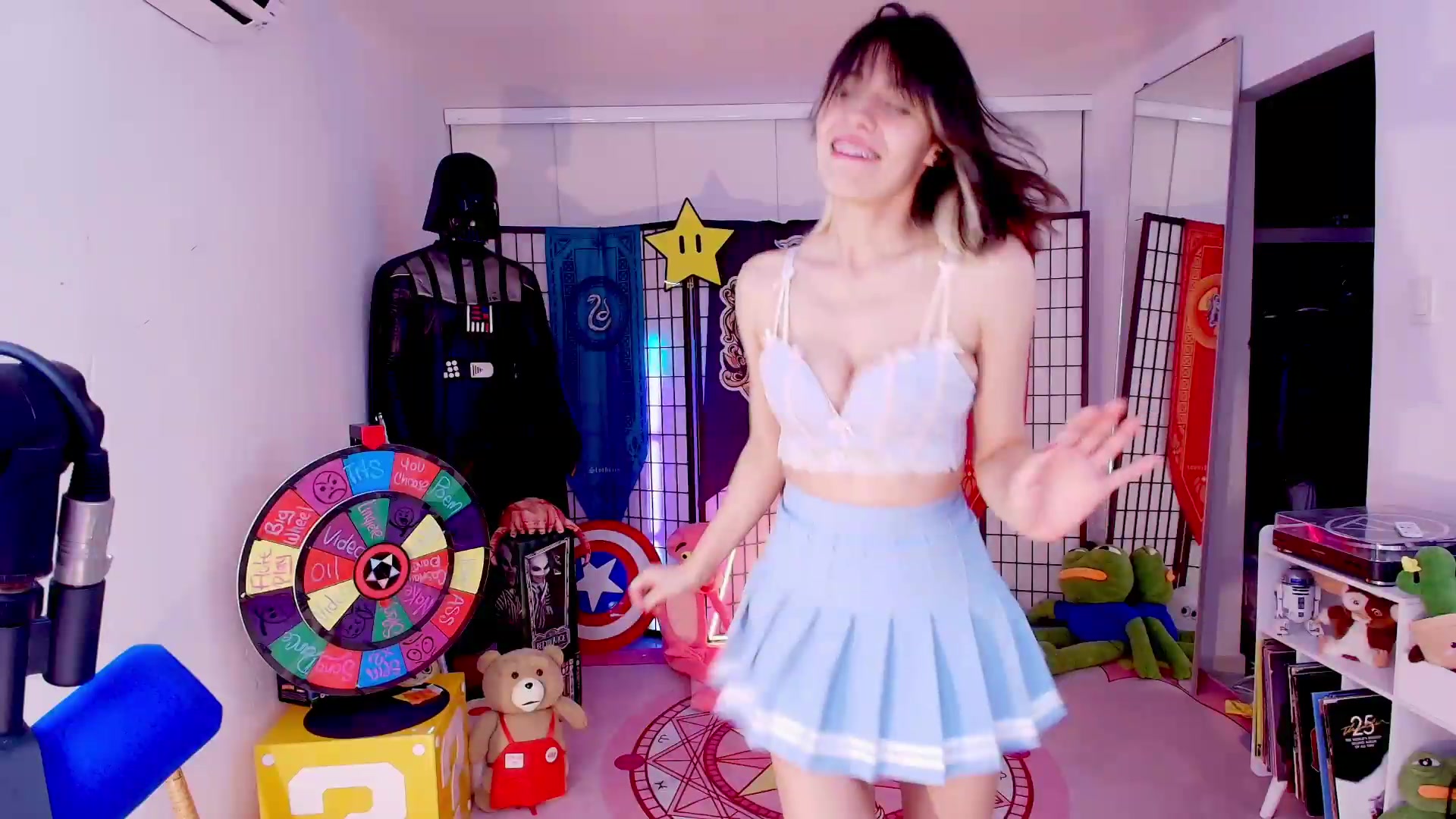 Gallery image thumbnail from Agostinha_Red's myfreecams stream on, 08/19/2026, 03:04 image 20 of 20