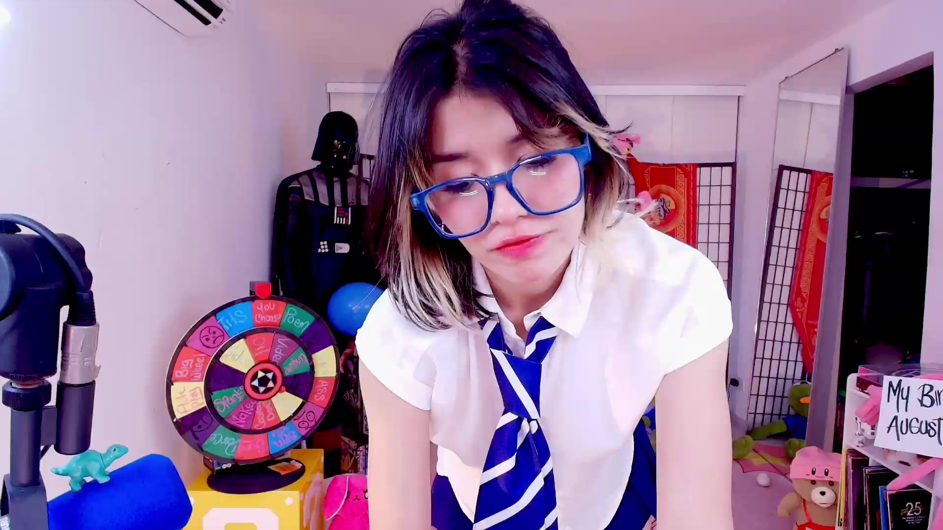 Gallery image thumbnail from Agostinha_Red's myfreecams stream on, 08/22/2026, 02:49 image 11 of 20