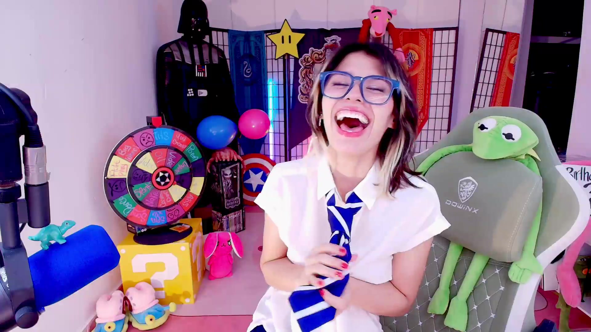 Gallery image thumbnail from Agostinha_Red's myfreecams stream on, 08/22/2026, 02:49 image 7 of 20
