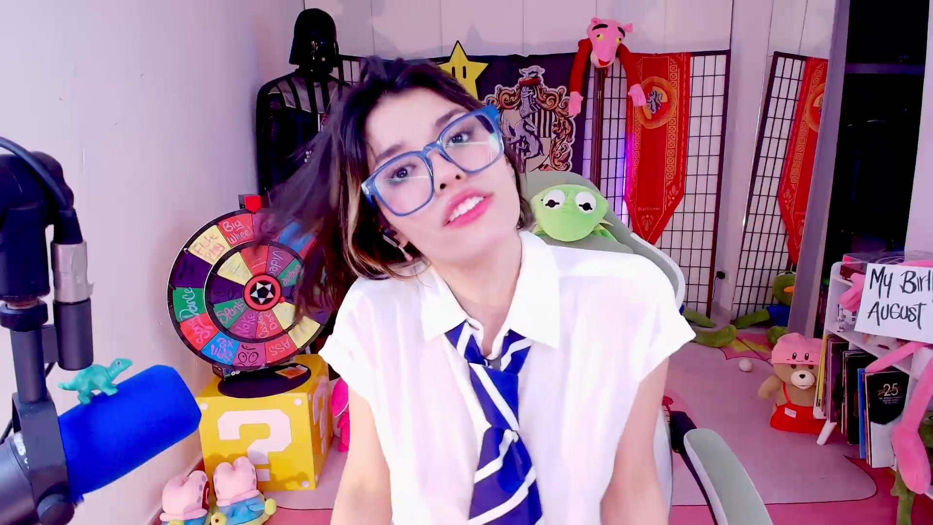 Gallery image thumbnail from Agostinha_Red's myfreecams stream on, 08/22/2026, 02:49 image 14 of 20