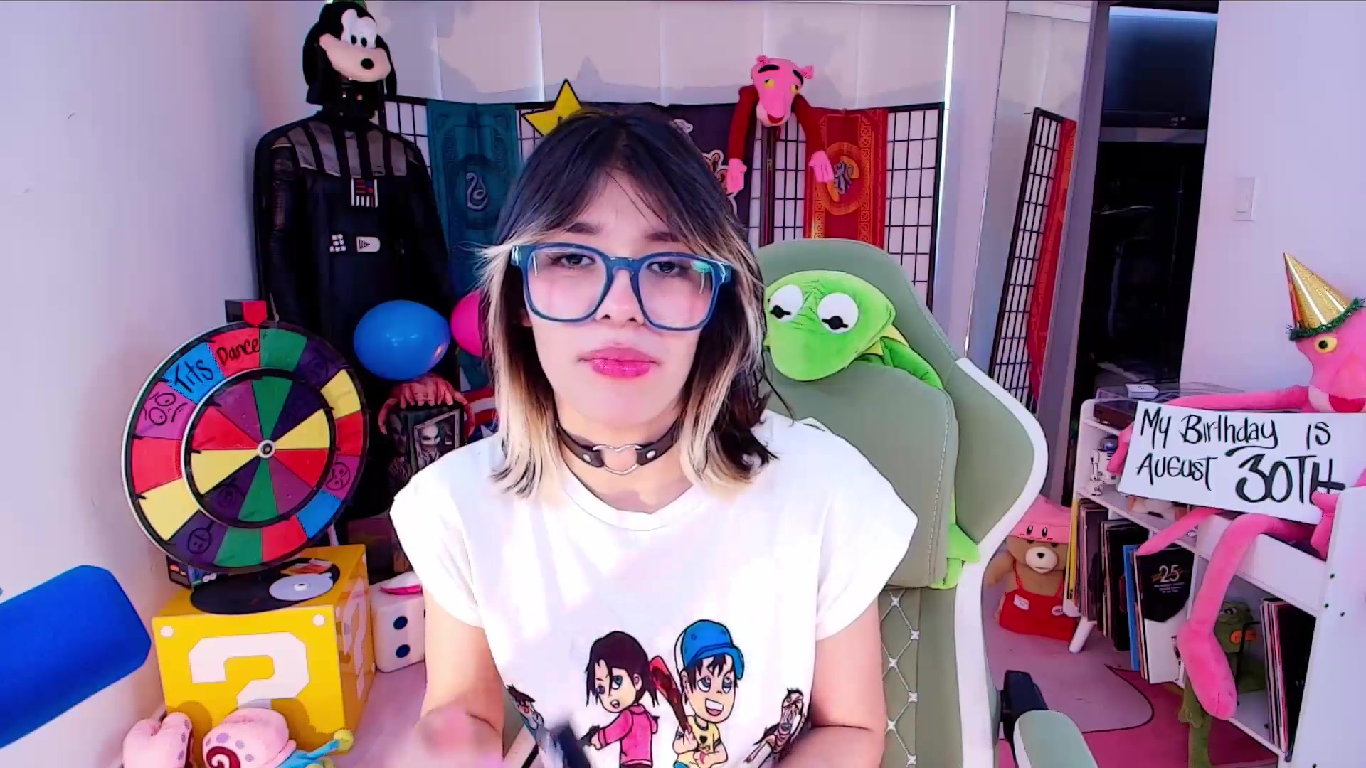Gallery image thumbnail from Agostinha_Red's myfreecams stream on, 08/25/2026, 19:11 image 14 of 20