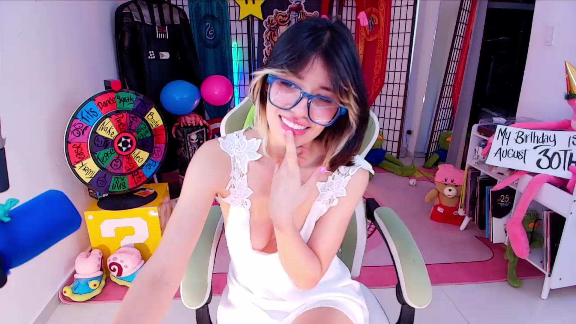 Gallery image thumbnail from Agostinha_Red's myfreecams stream on, 08/25/2026, 22:32 image 2 of 20