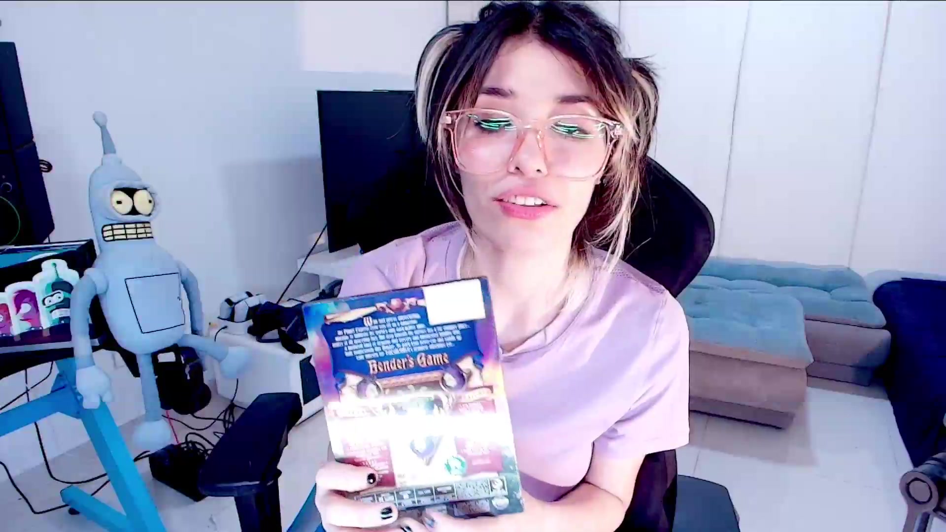 Gallery image thumbnail from Agostinha_Red's myfreecams stream on, 09/14/2026, 03:36 image 10 of 20