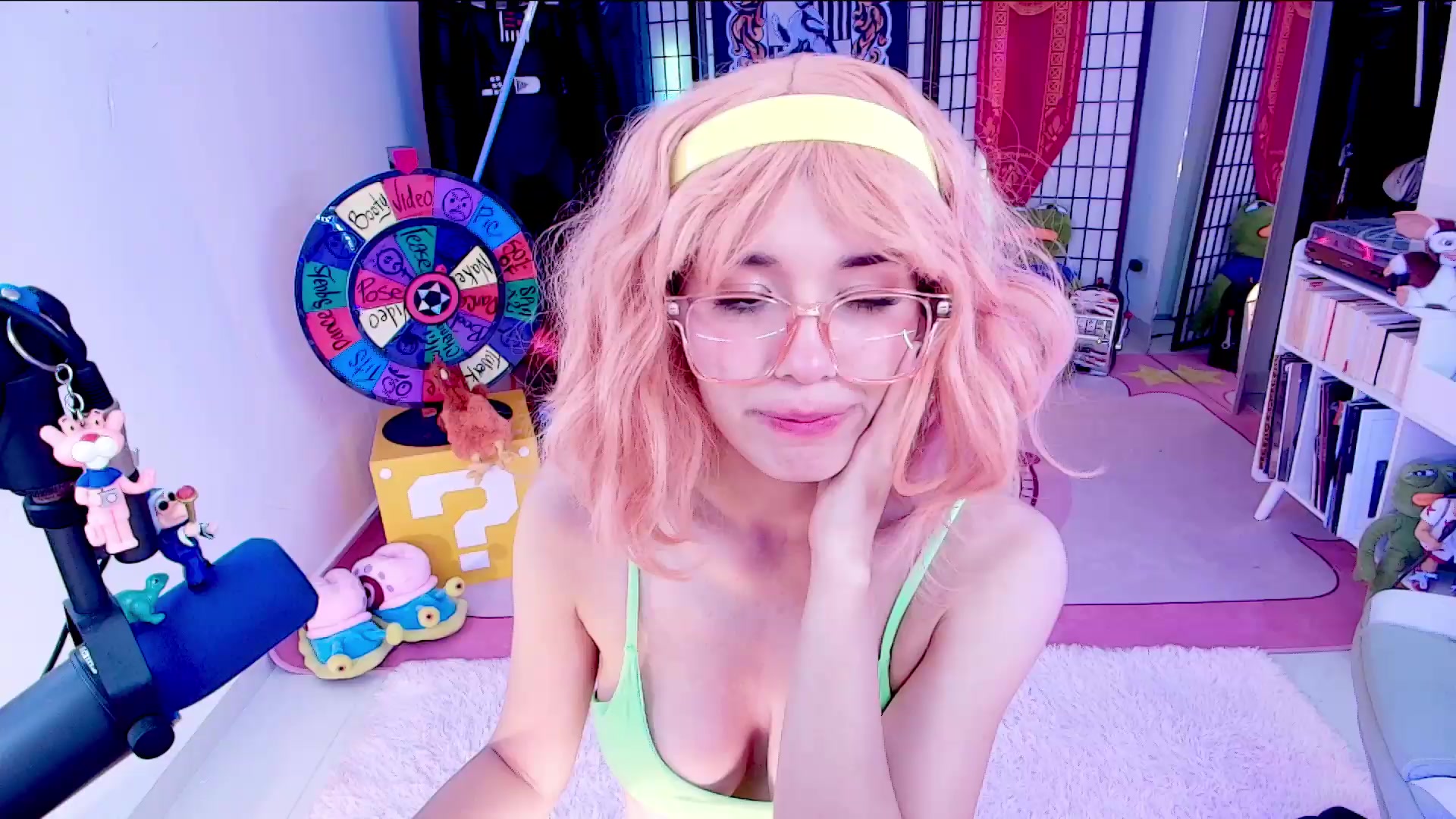 Gallery image thumbnail from Agostinha_Red's myfreecams stream on, 09/16/2026, 02:04 image 7 of 20
