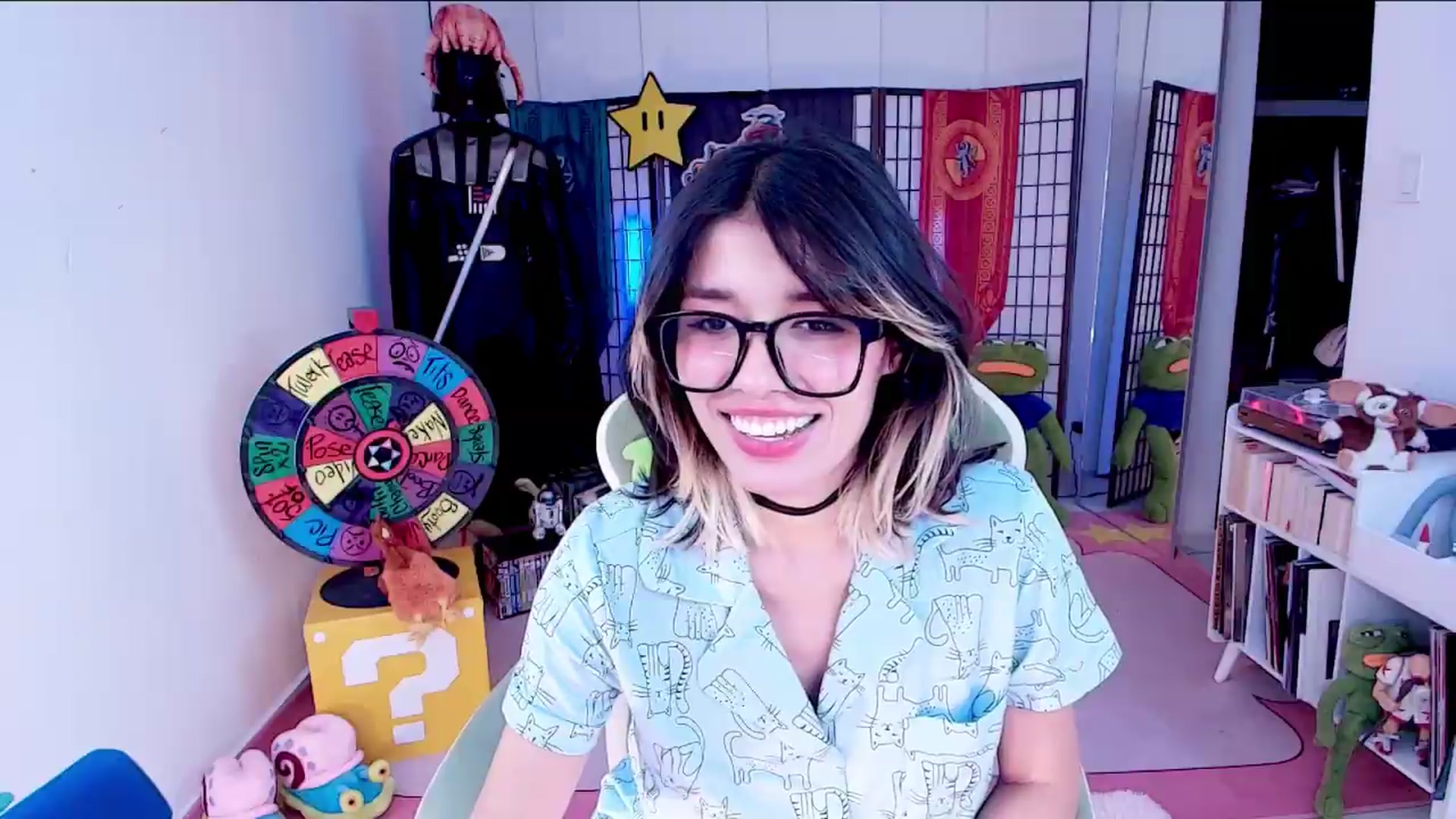 Gallery image thumbnail from Agostinha_Red's myfreecams stream on, 09/19/2026, 02:29 image 14 of 20