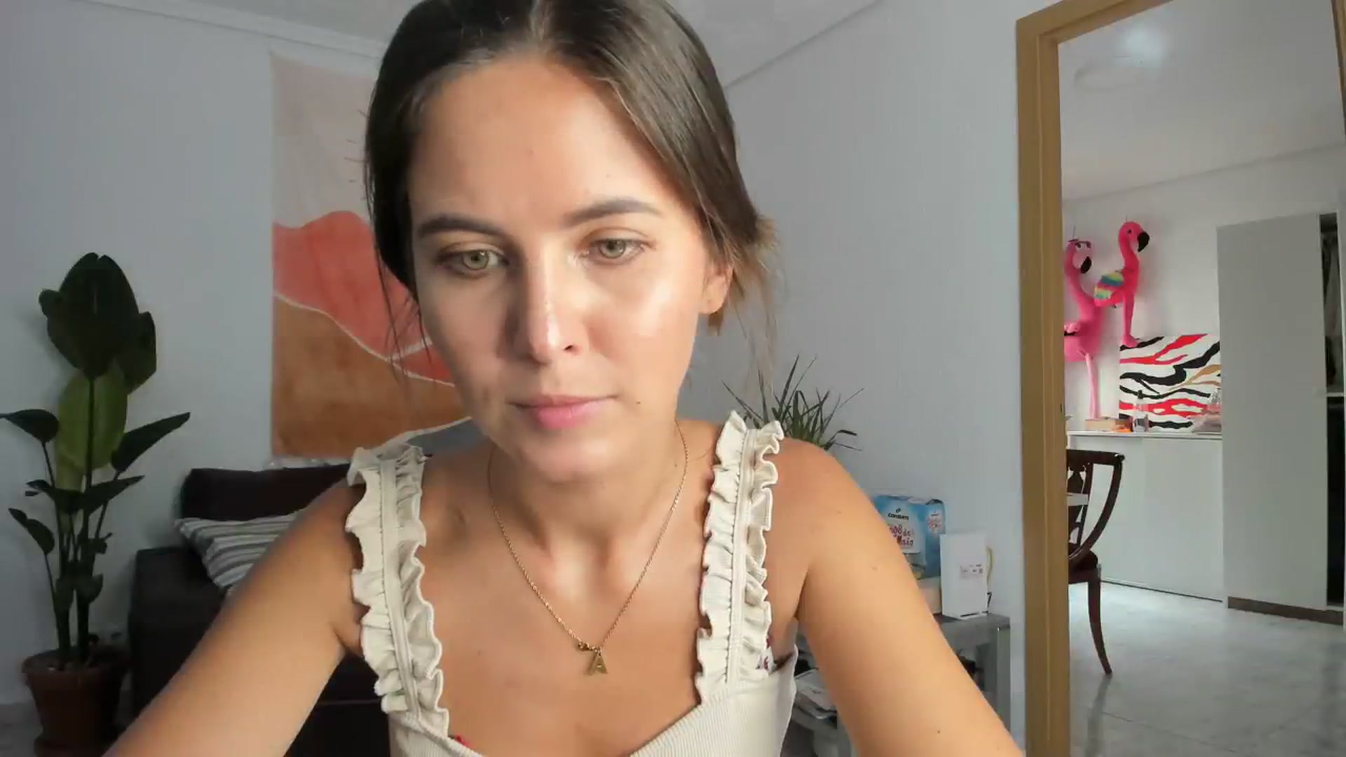 Gallery image thumbnail from AhahaGirl's myfreecams stream on, 08/04/2023, 15:38 image 7 of 20