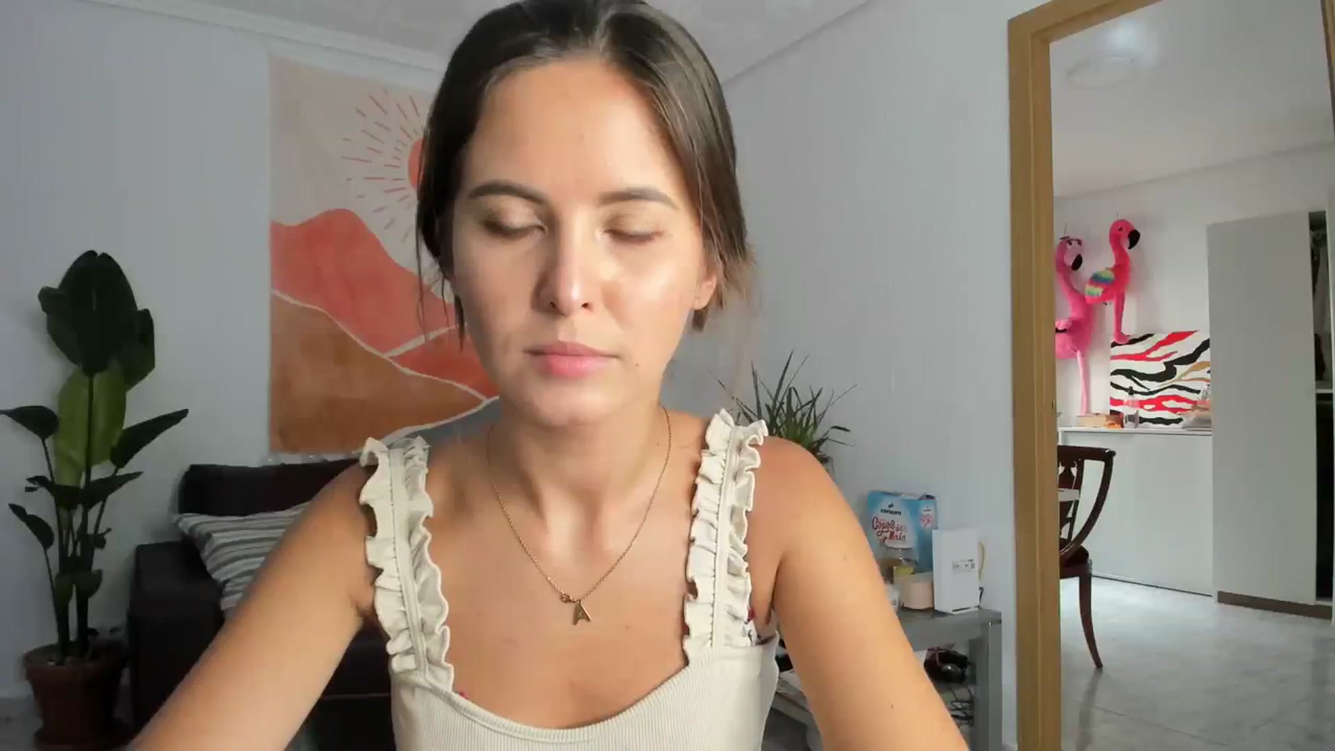 Gallery image thumbnail from AhahaGirl's myfreecams stream on, 08/04/2023, 15:38 image 4 of 20