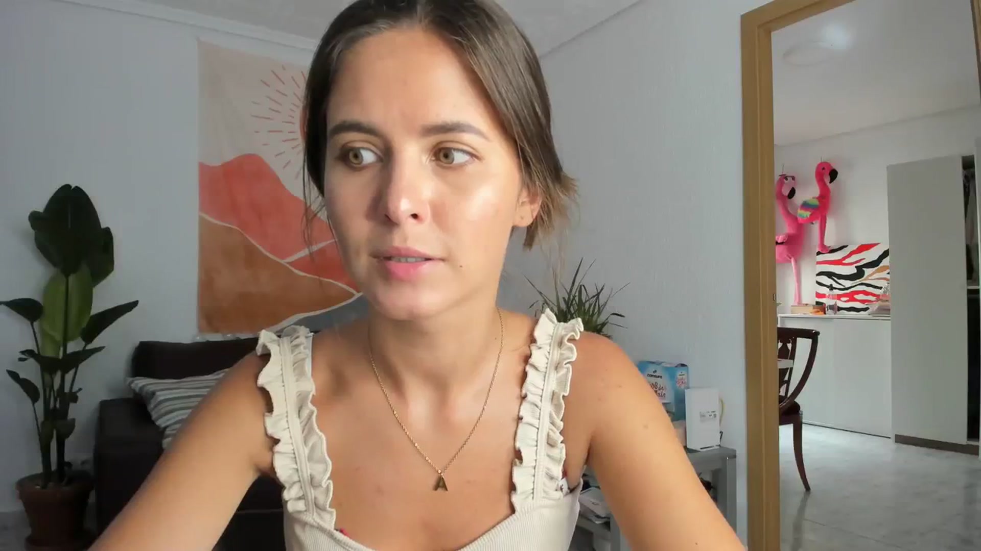 Gallery image thumbnail from AhahaGirl's myfreecams stream on, 08/04/2023, 15:38 image 10 of 20